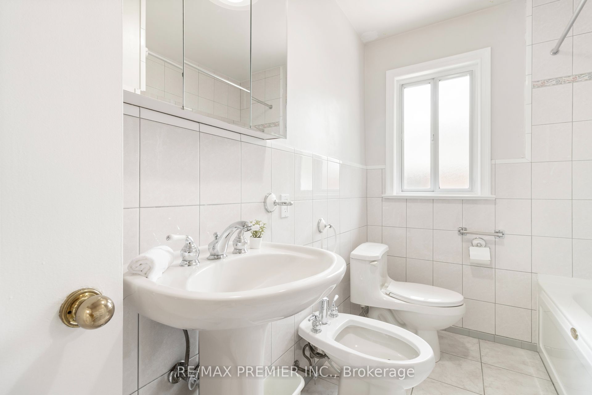 30 Forthbridge Crescent Property Photo 14