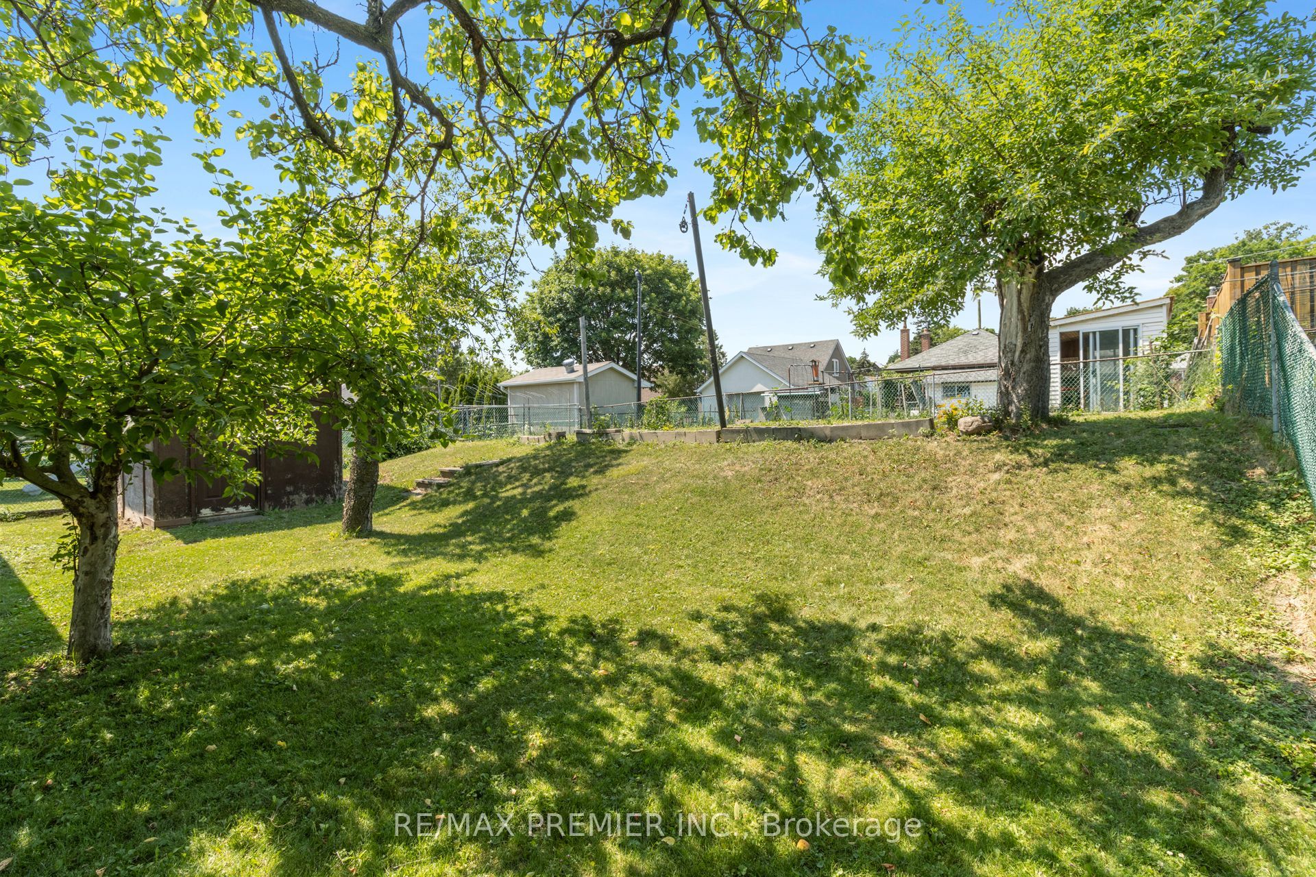 30 Forthbridge Crescent Property Photo 37