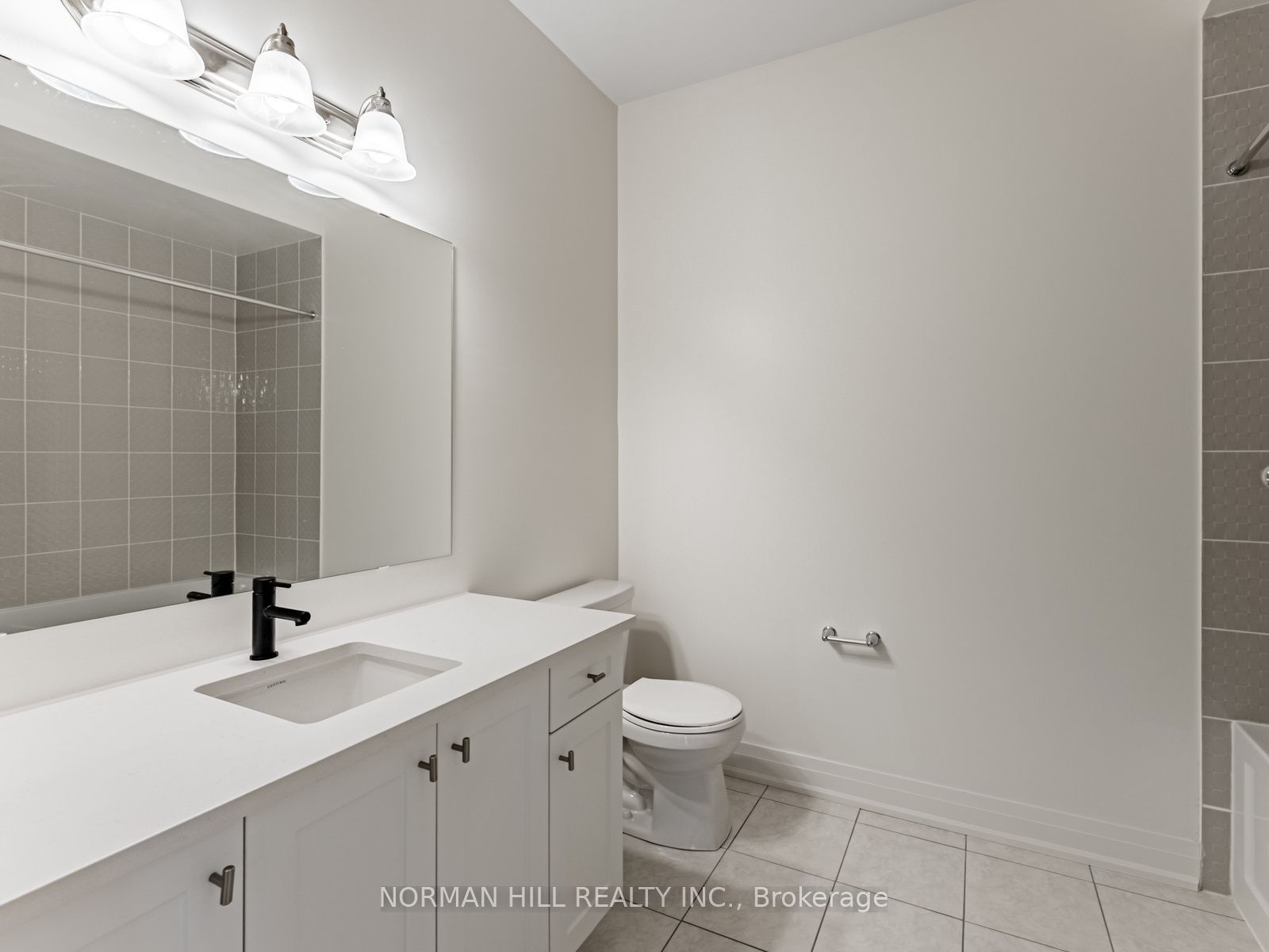 9 Lilestone Drive Property Photo 33