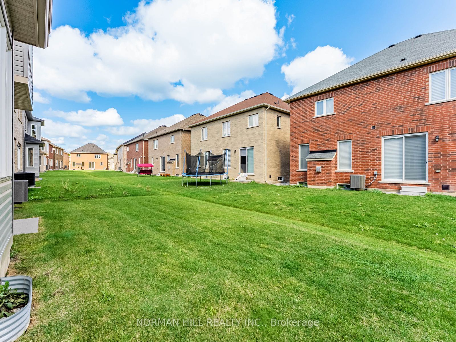 9 Lilestone Drive Property Photo 34