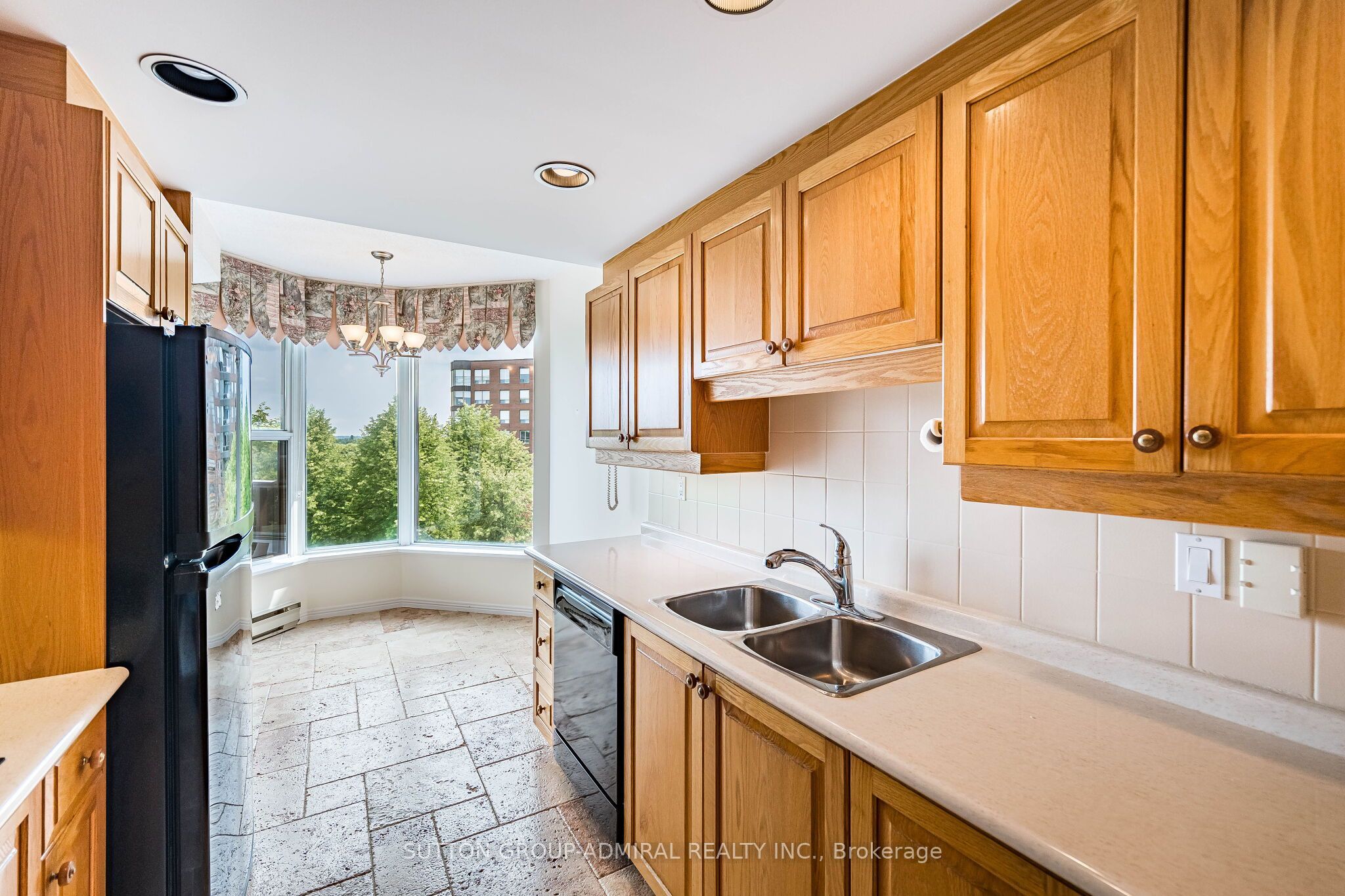 1901 Pilgrims Way 604 Property Photo 23