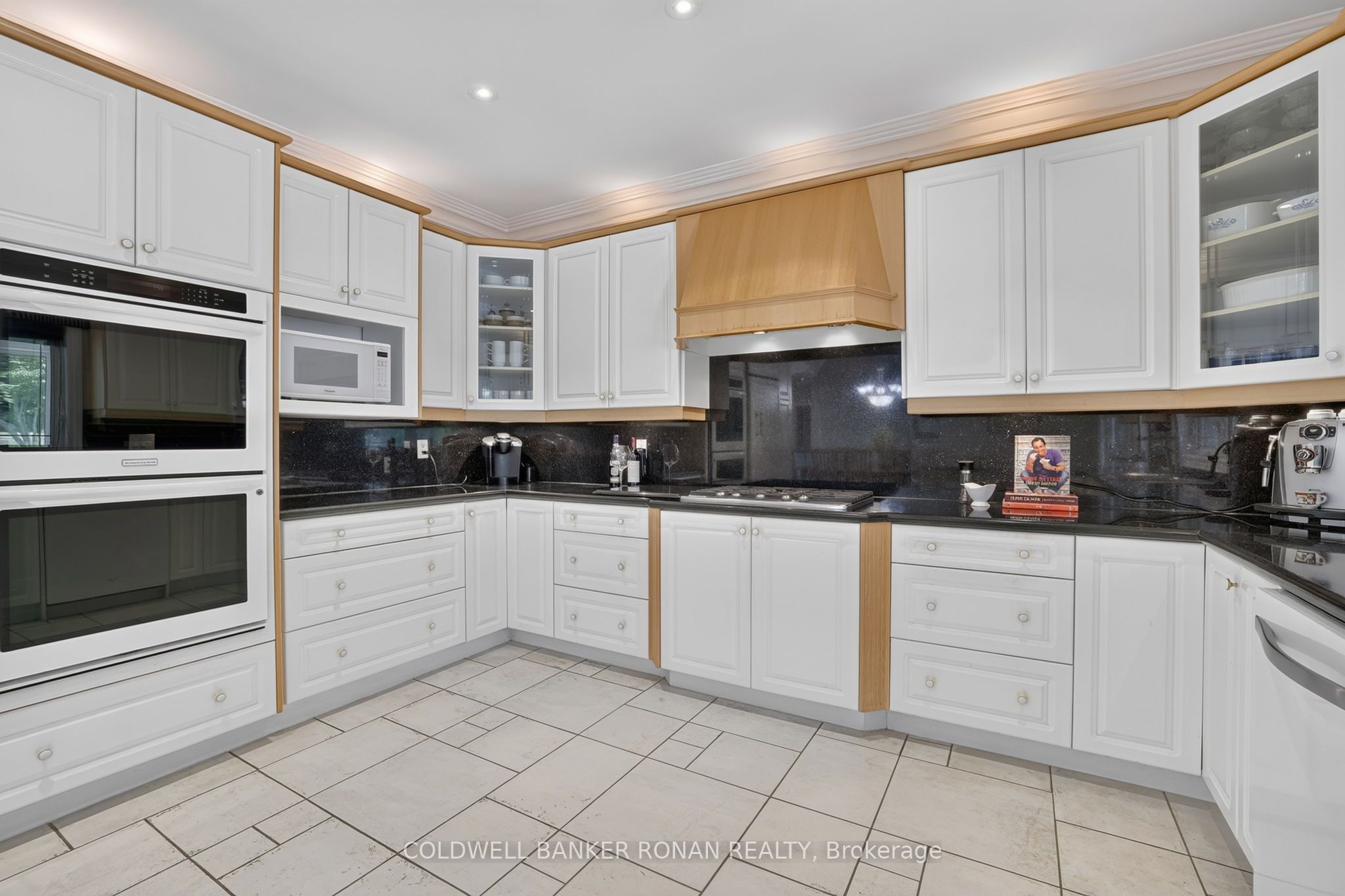 9 Moraine Place Property Photo 17