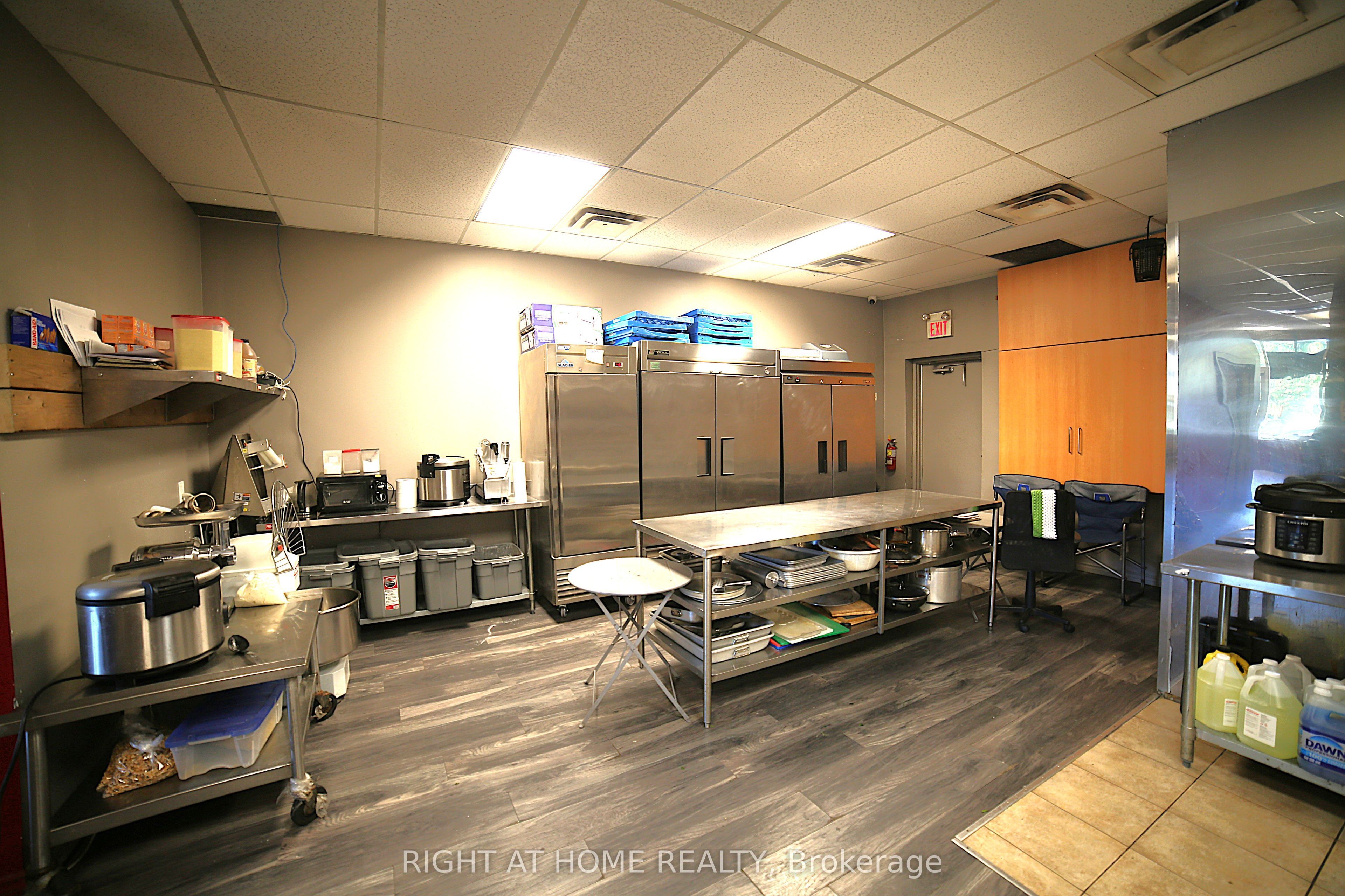3955 Erin Centre Boulevard 3 Property Photo 12