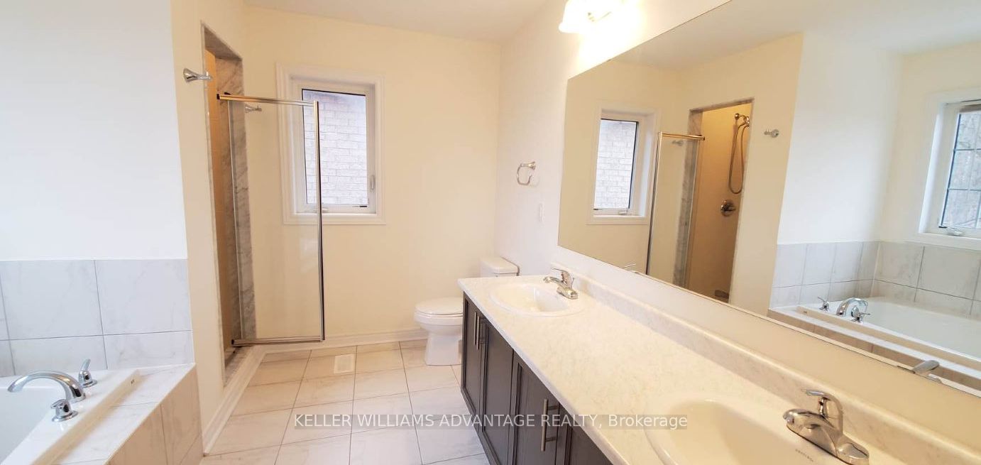 84 Little Britain Crescent Property Photo 12