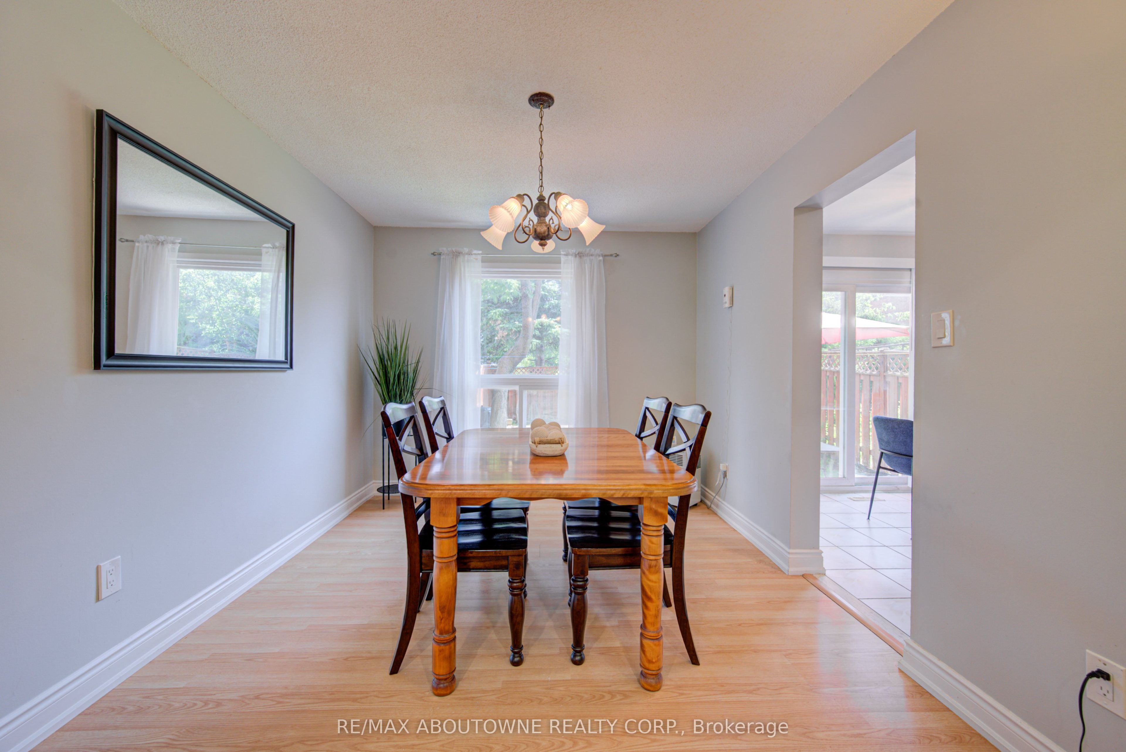 1140 Avondale Drive Property Photo 14