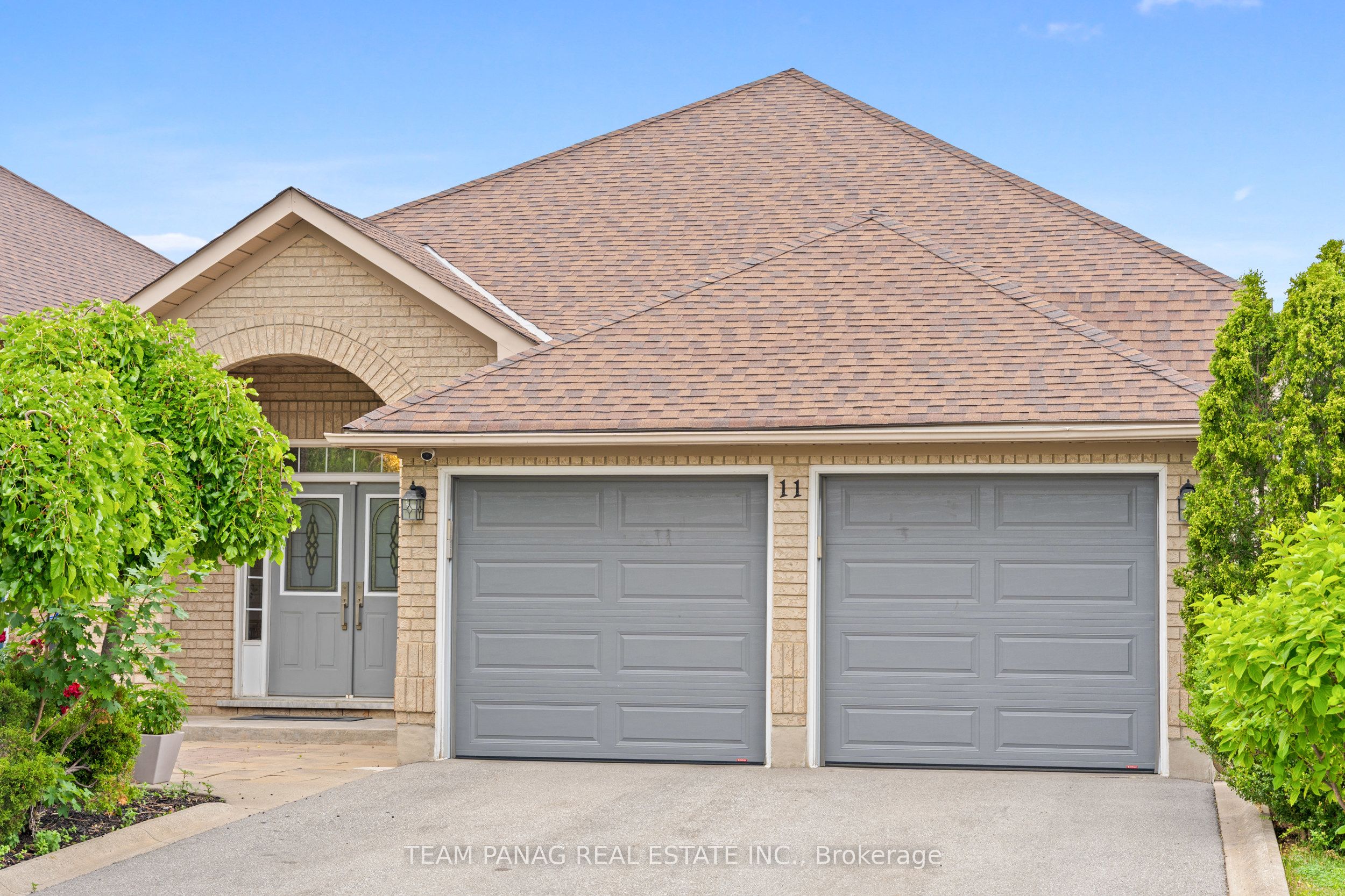 11 Larkmead Place Property Photo 1