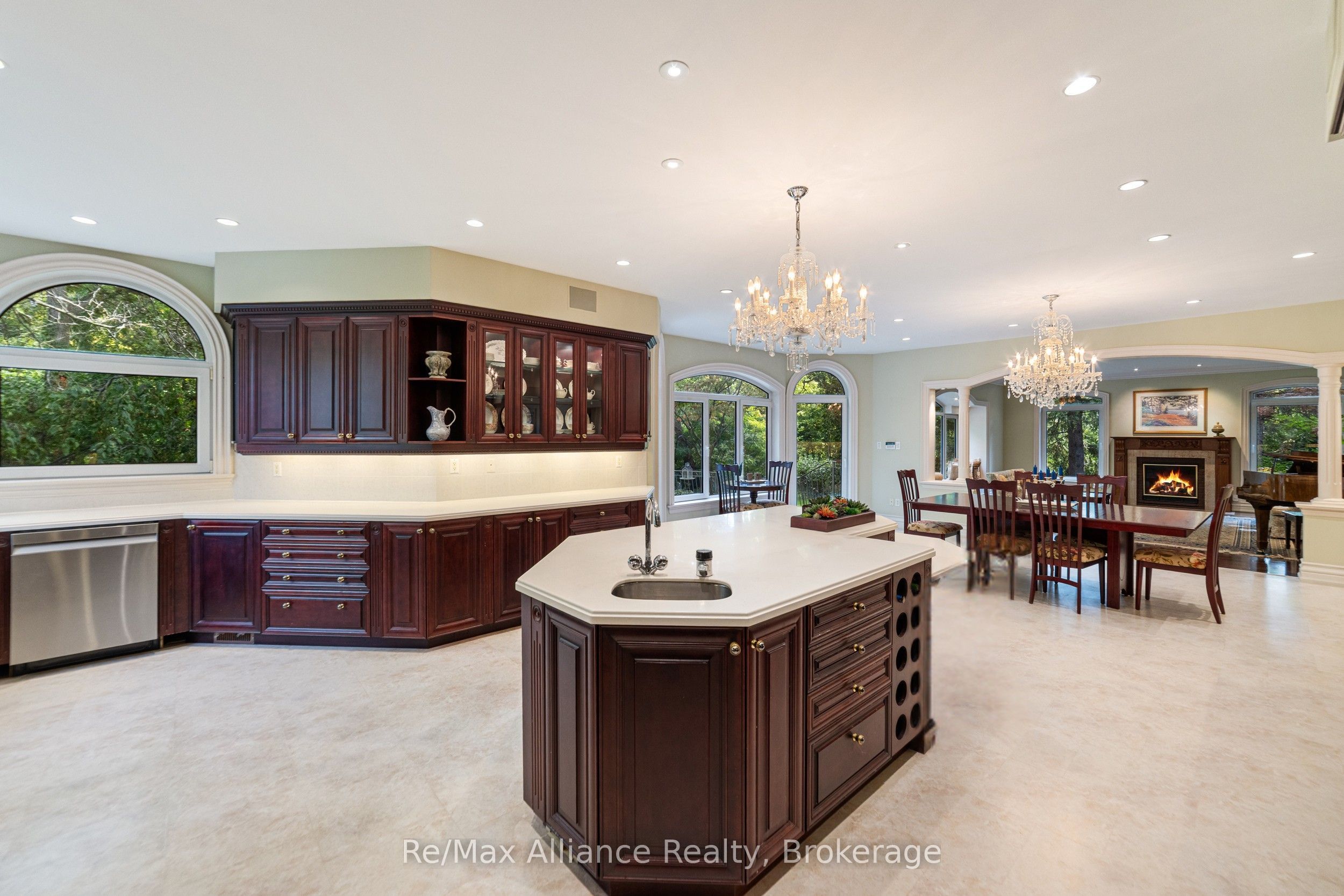 1024 Linbrook Road Property Photo 13