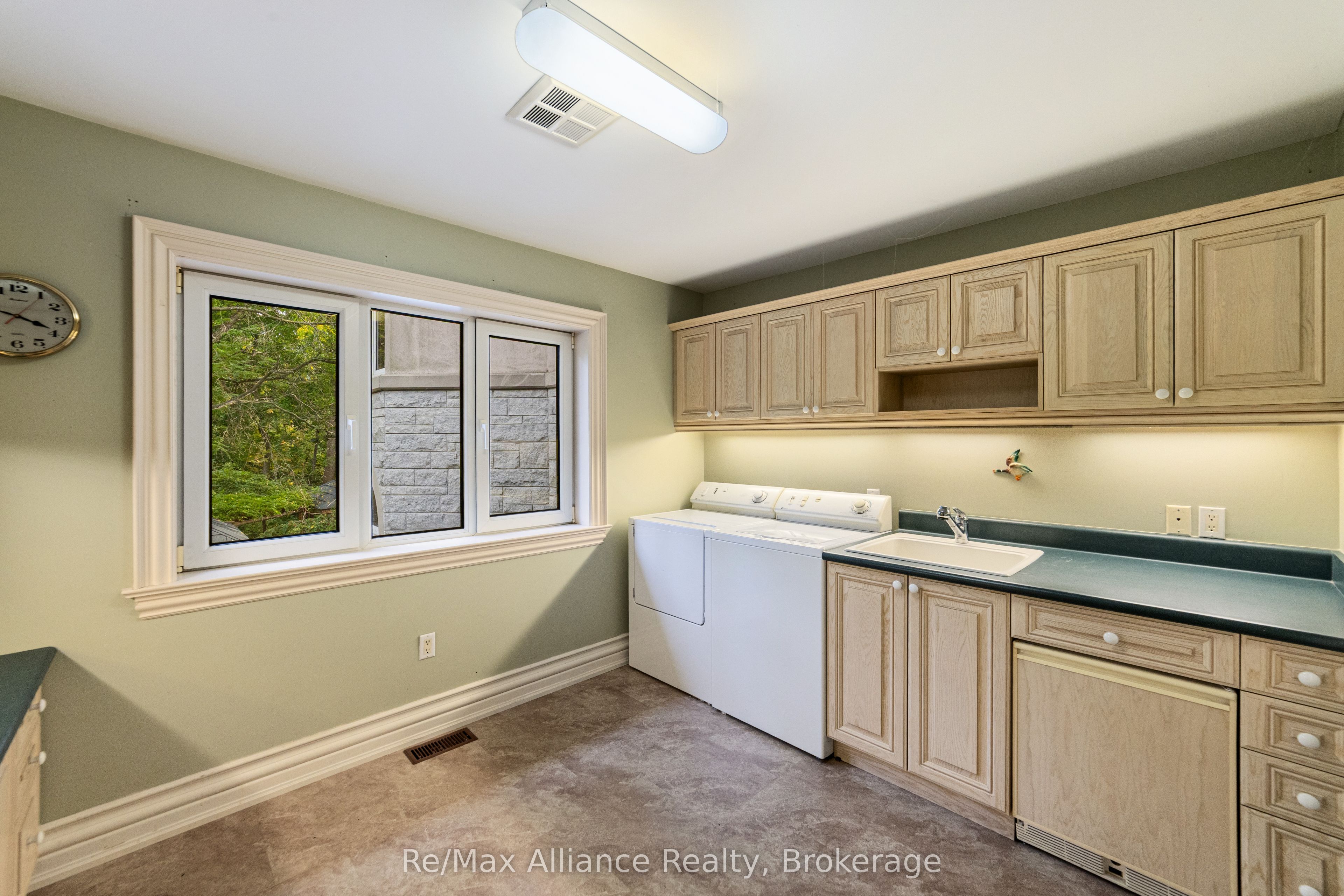 1024 Linbrook Road Property Photo 21