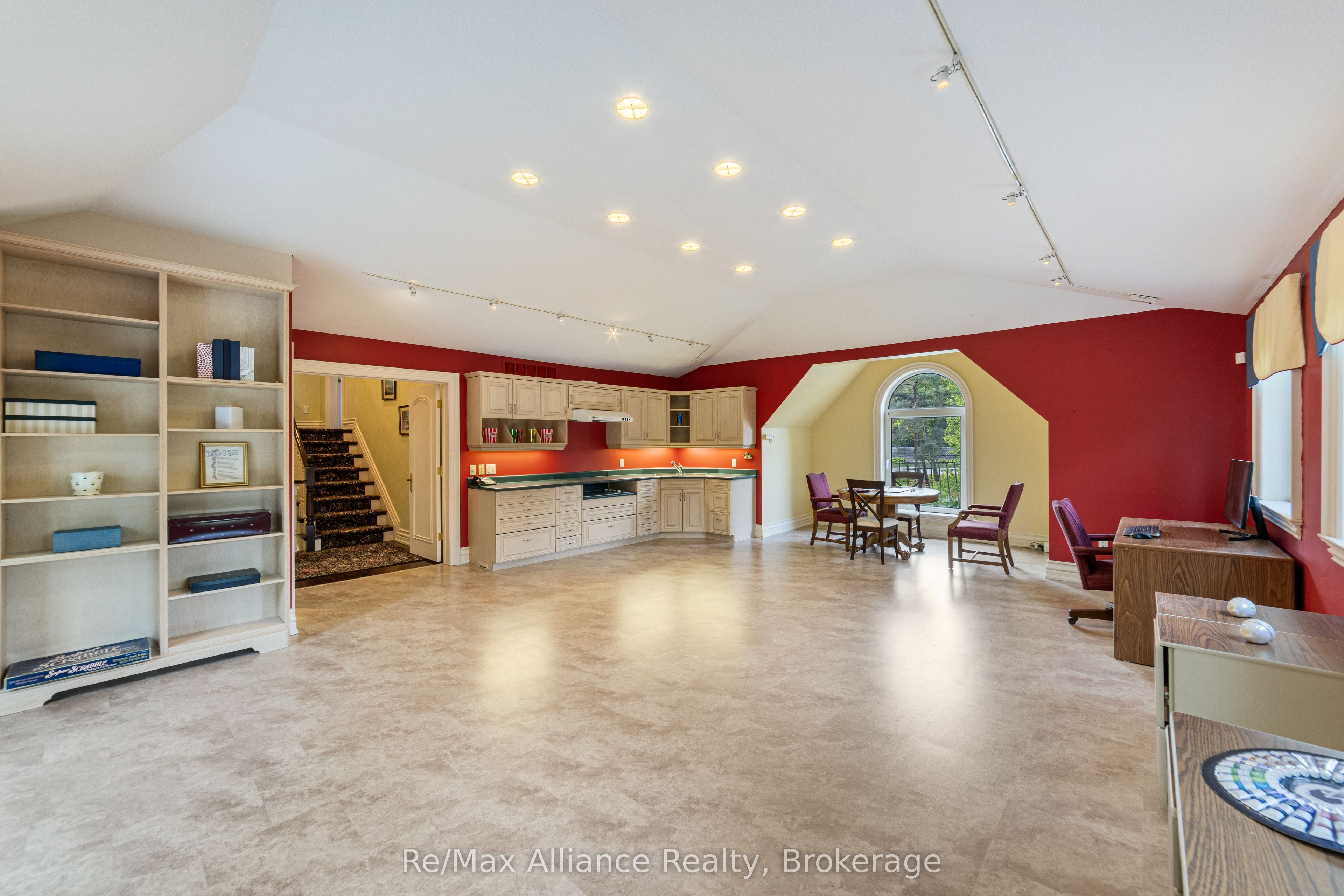 1024 Linbrook Road Property Photo 23