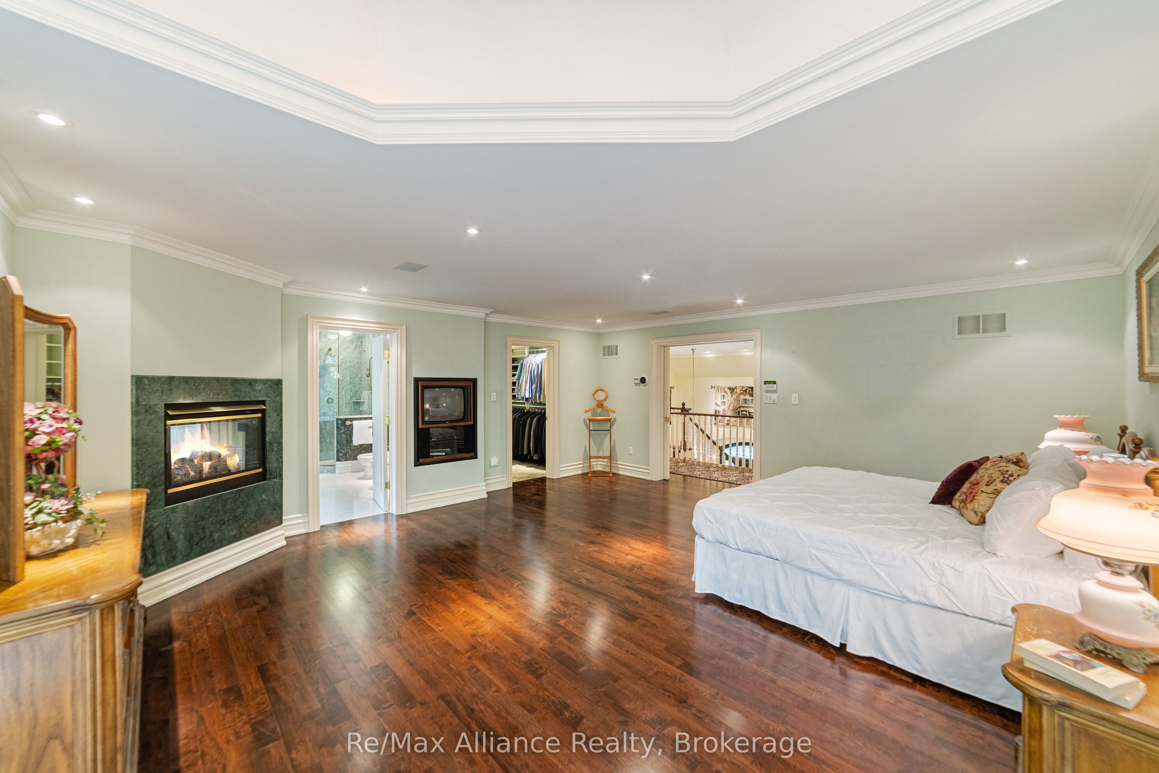 1024 Linbrook Road Property Photo 27