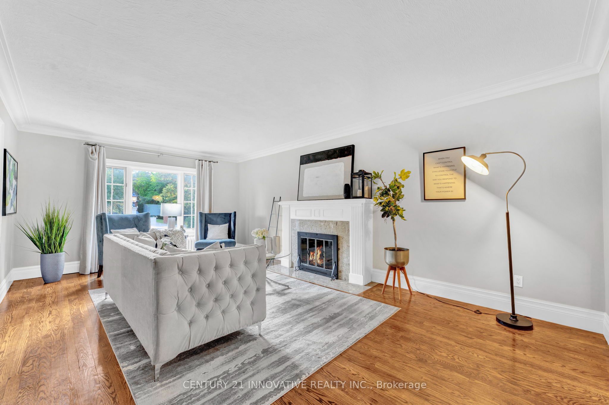 W13550022 Property Photo 10