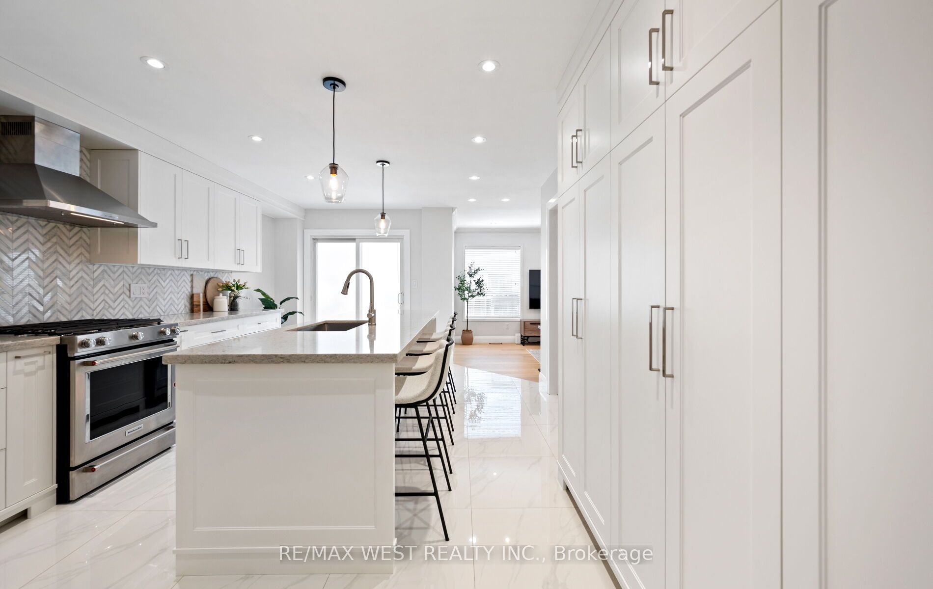 11 Beehive Drive Property Photo 17