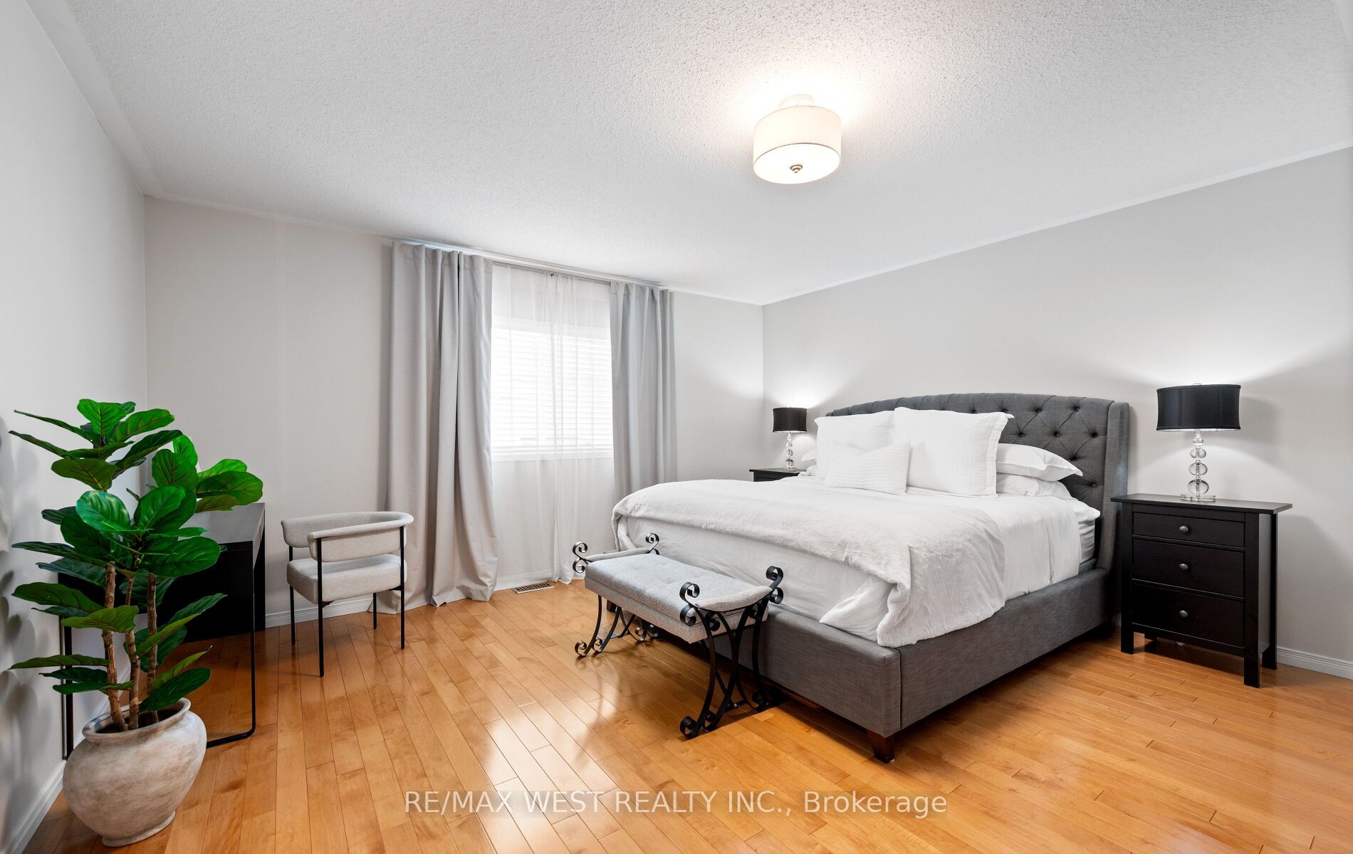 11 Beehive Drive Property Photo 24