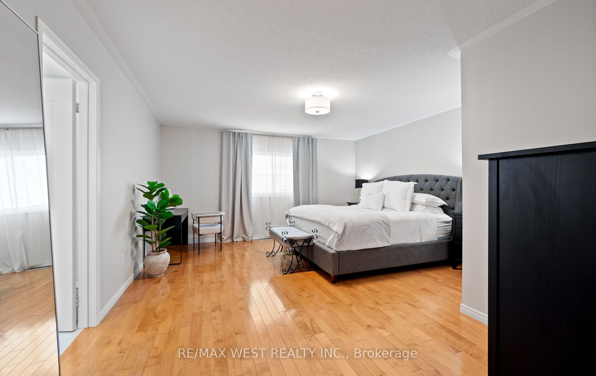 11 Beehive Drive Property Photo 26