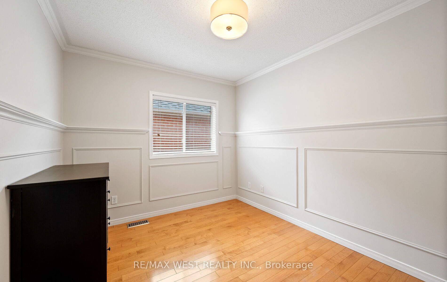 11 Beehive Drive Property Photo 33