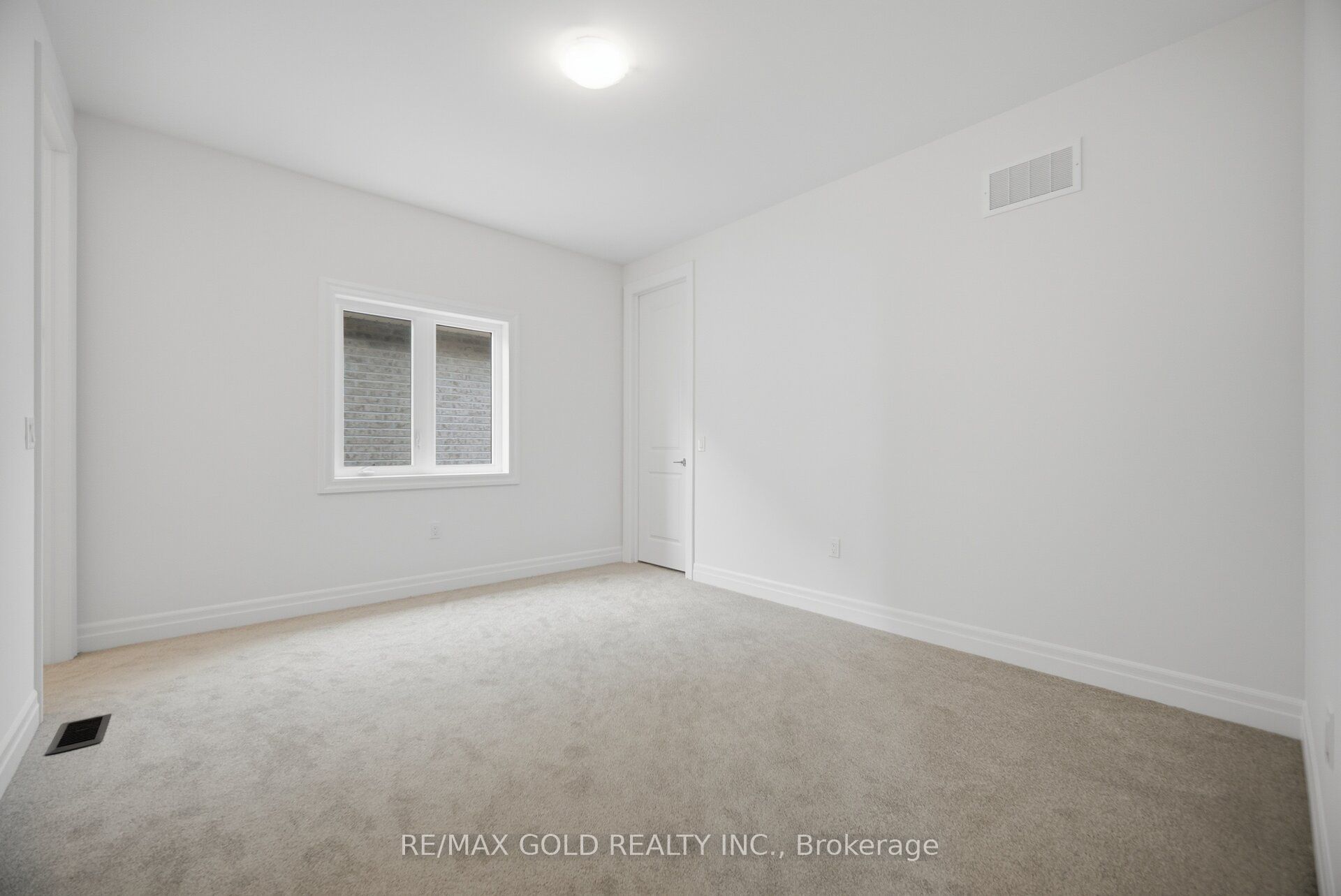 17 Mosswood Trail Property Photo 44