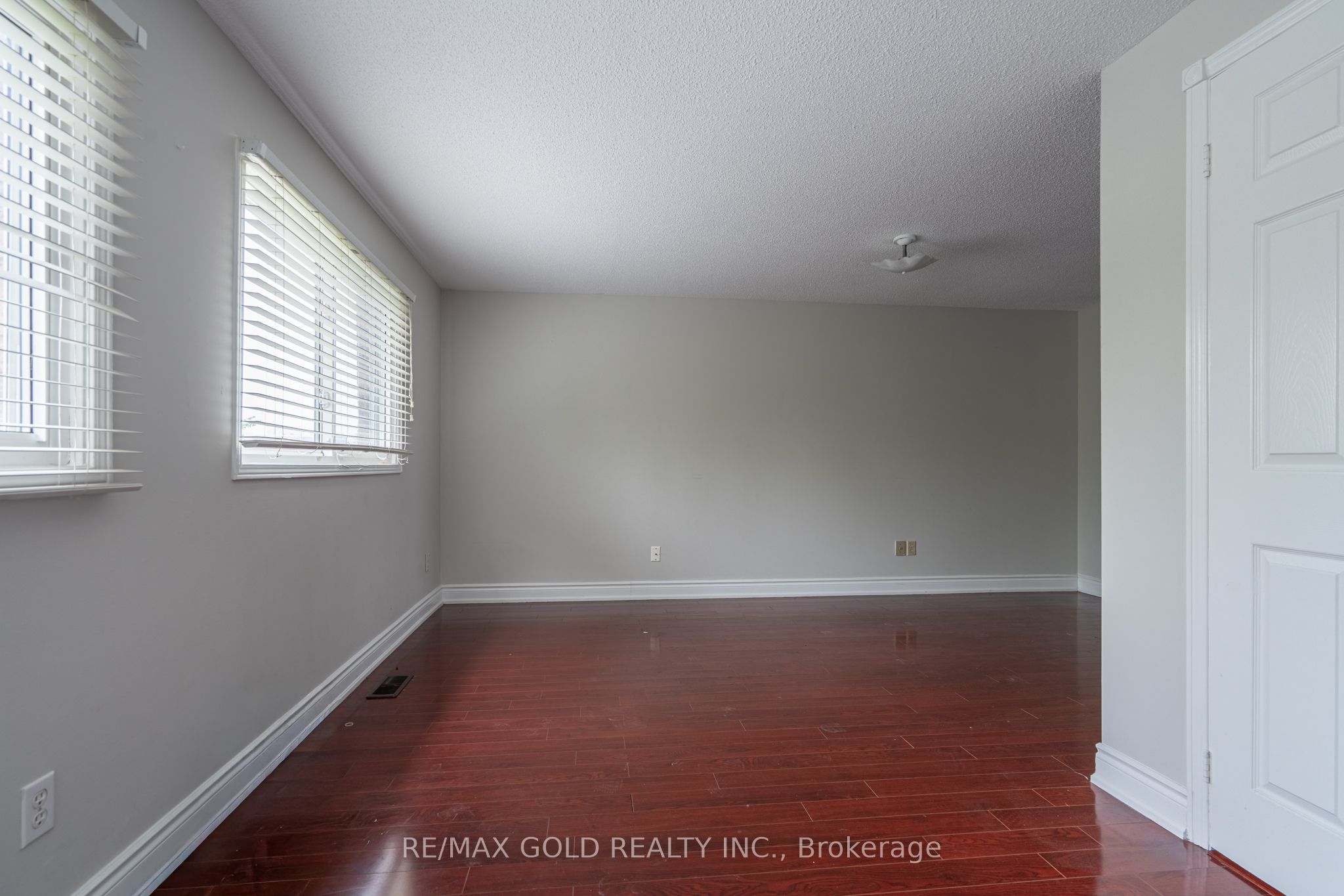 71 Ravenswood Drive Property Photo 21