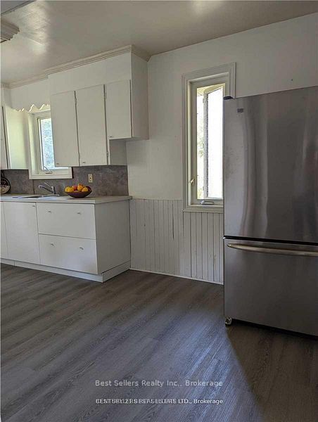 320 Ashbury Road Property Photo 3