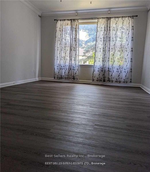 320 Ashbury Road Property Photo 6