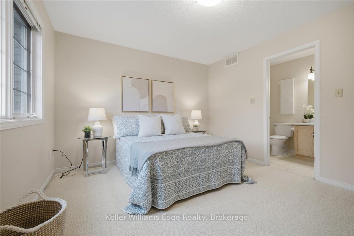 2025 Cleaver Avenue 20 Property Photo 33