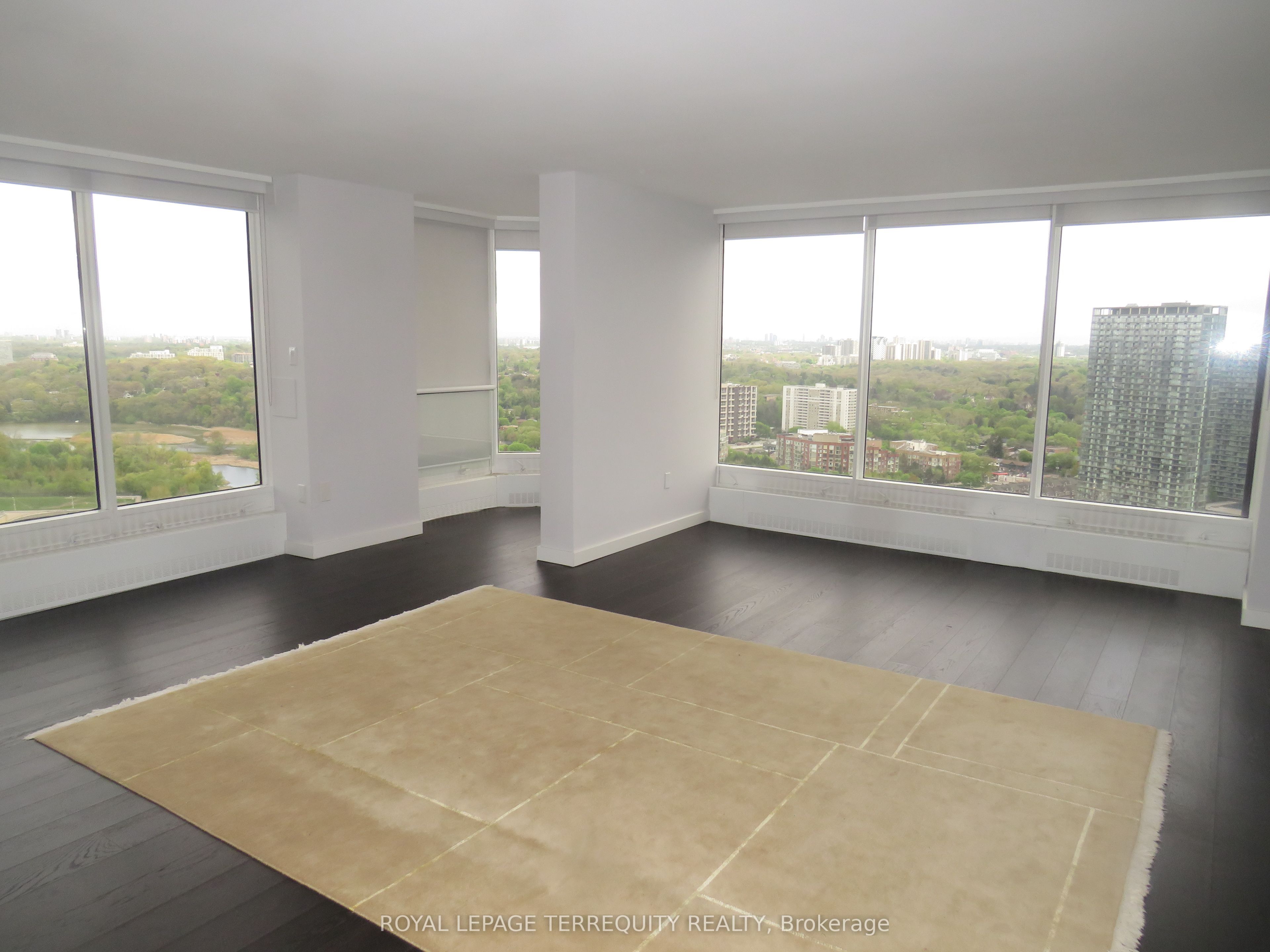 2045 Lake Shore Boulevard W 3305 Property Photo 11