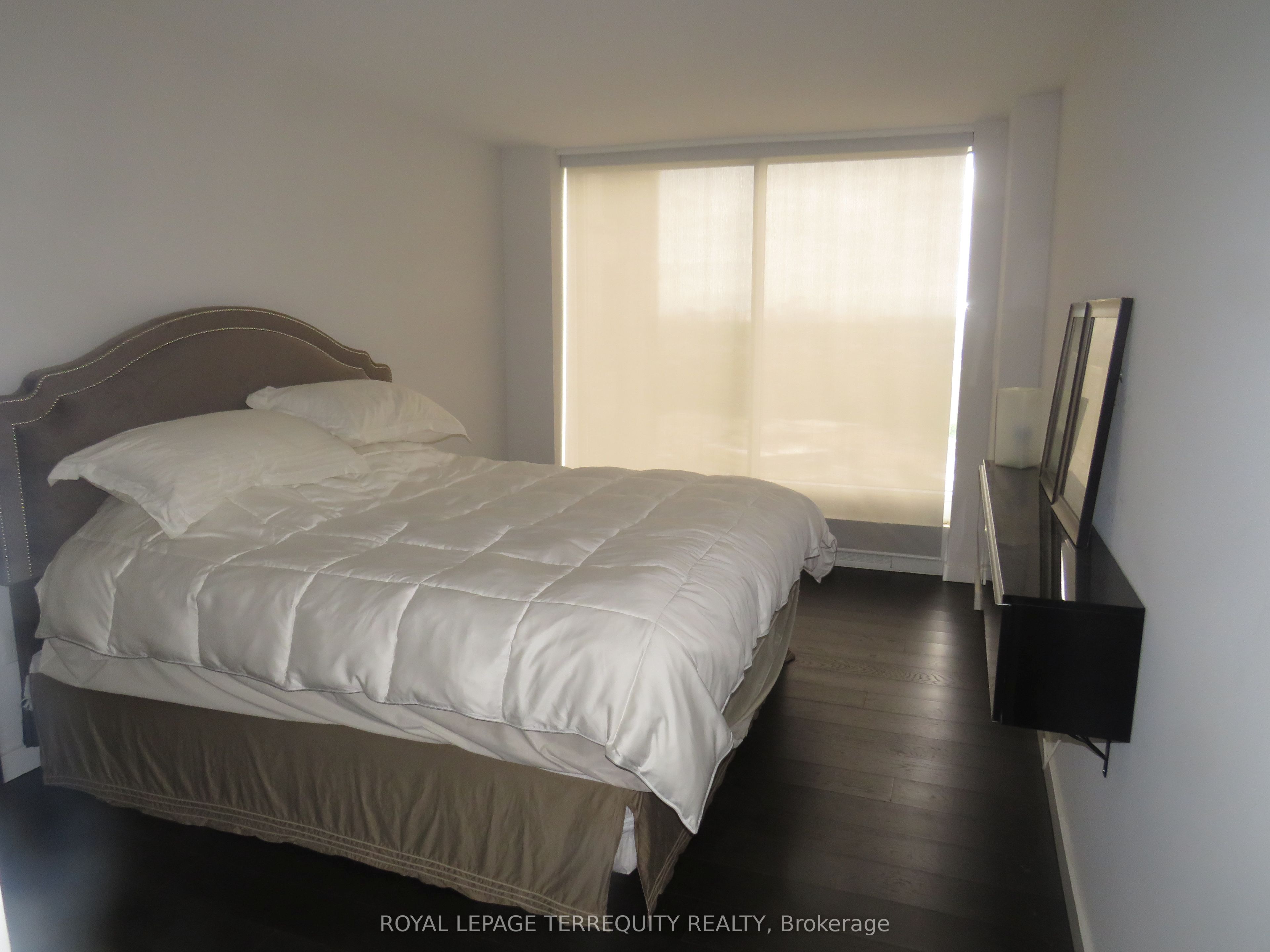 2045 Lake Shore Boulevard W 3305 Property Photo 12
