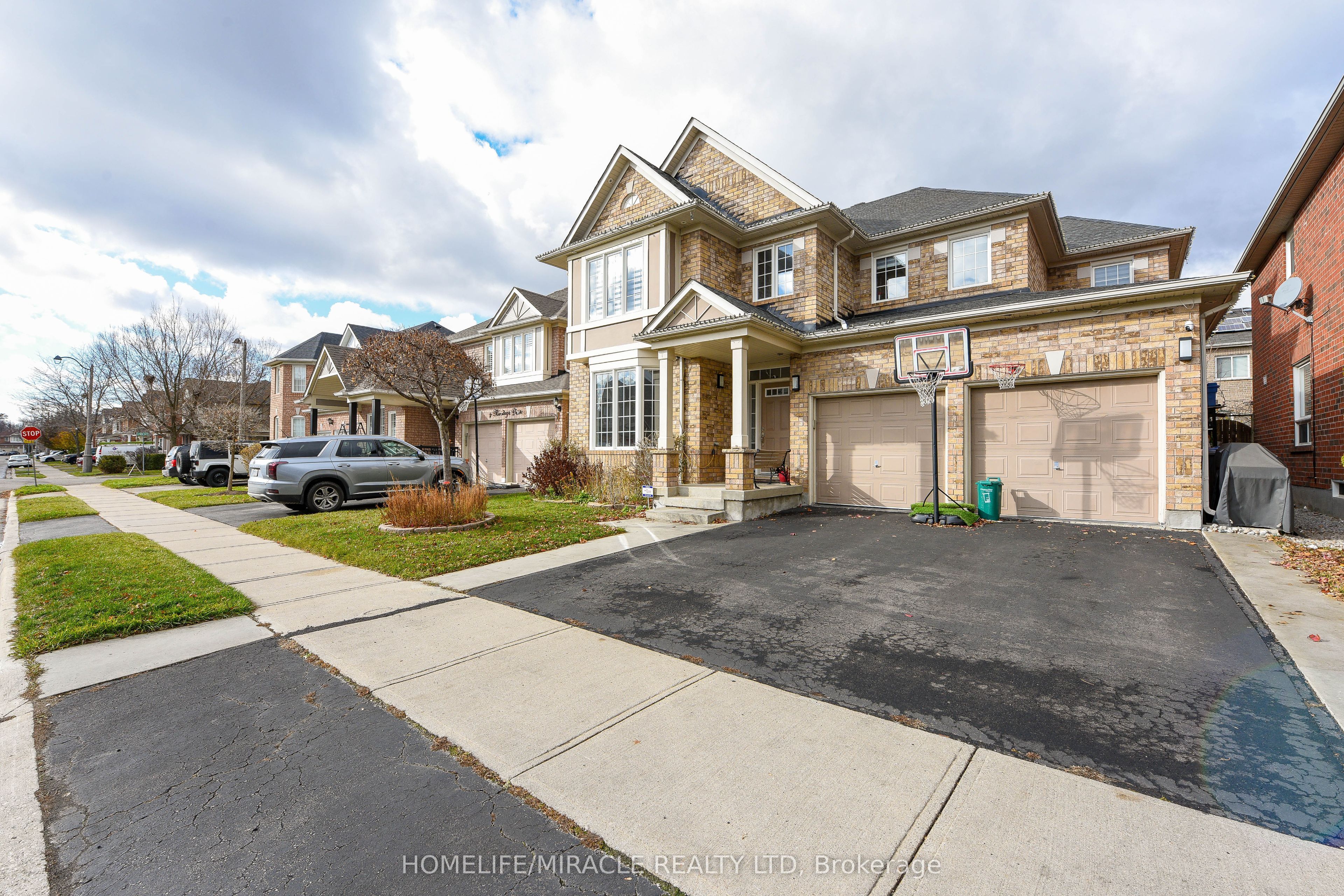 6 Mendoza Drive Property Photo 1