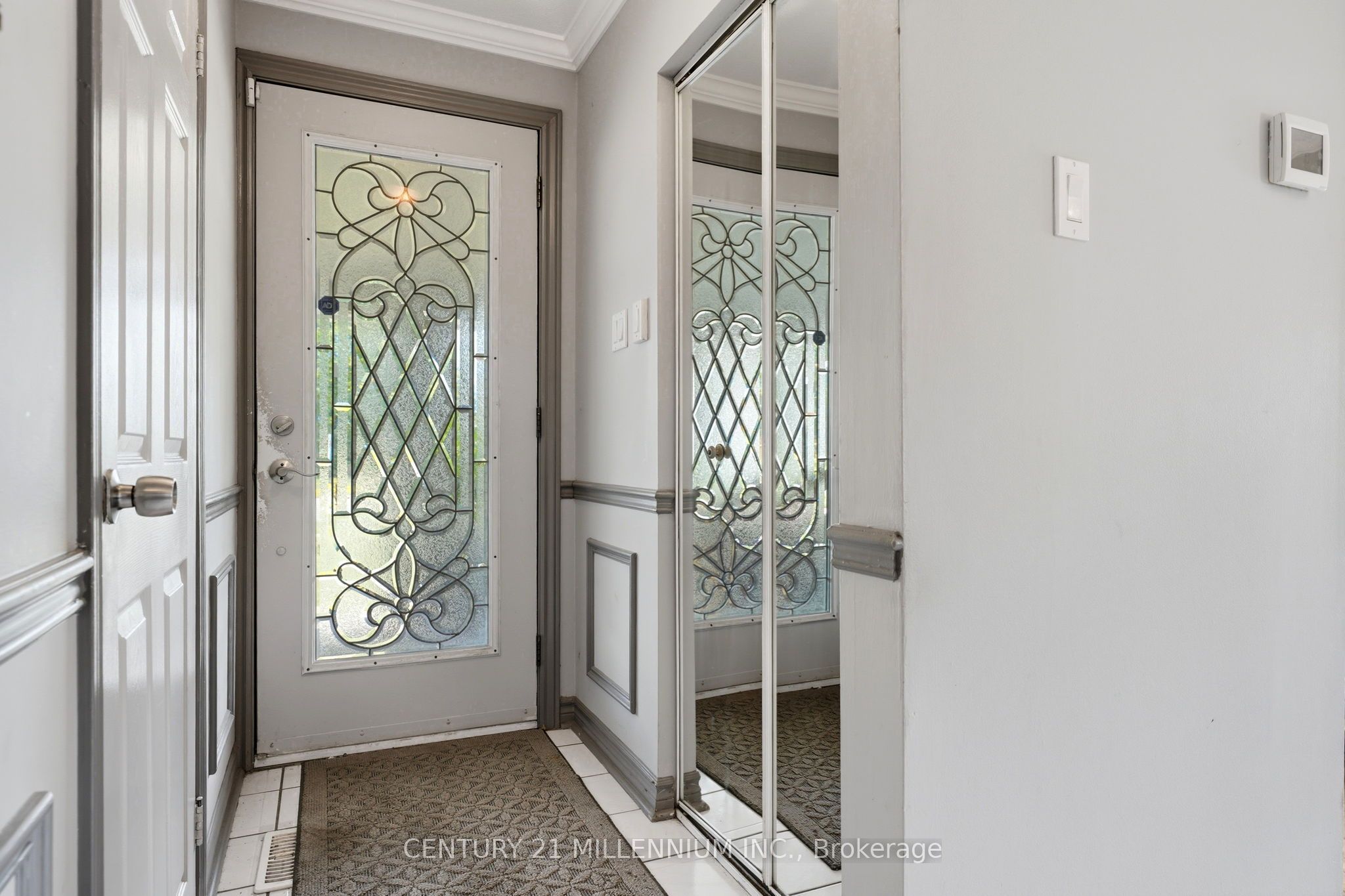 683 Balmoral Drive Property Photo 9