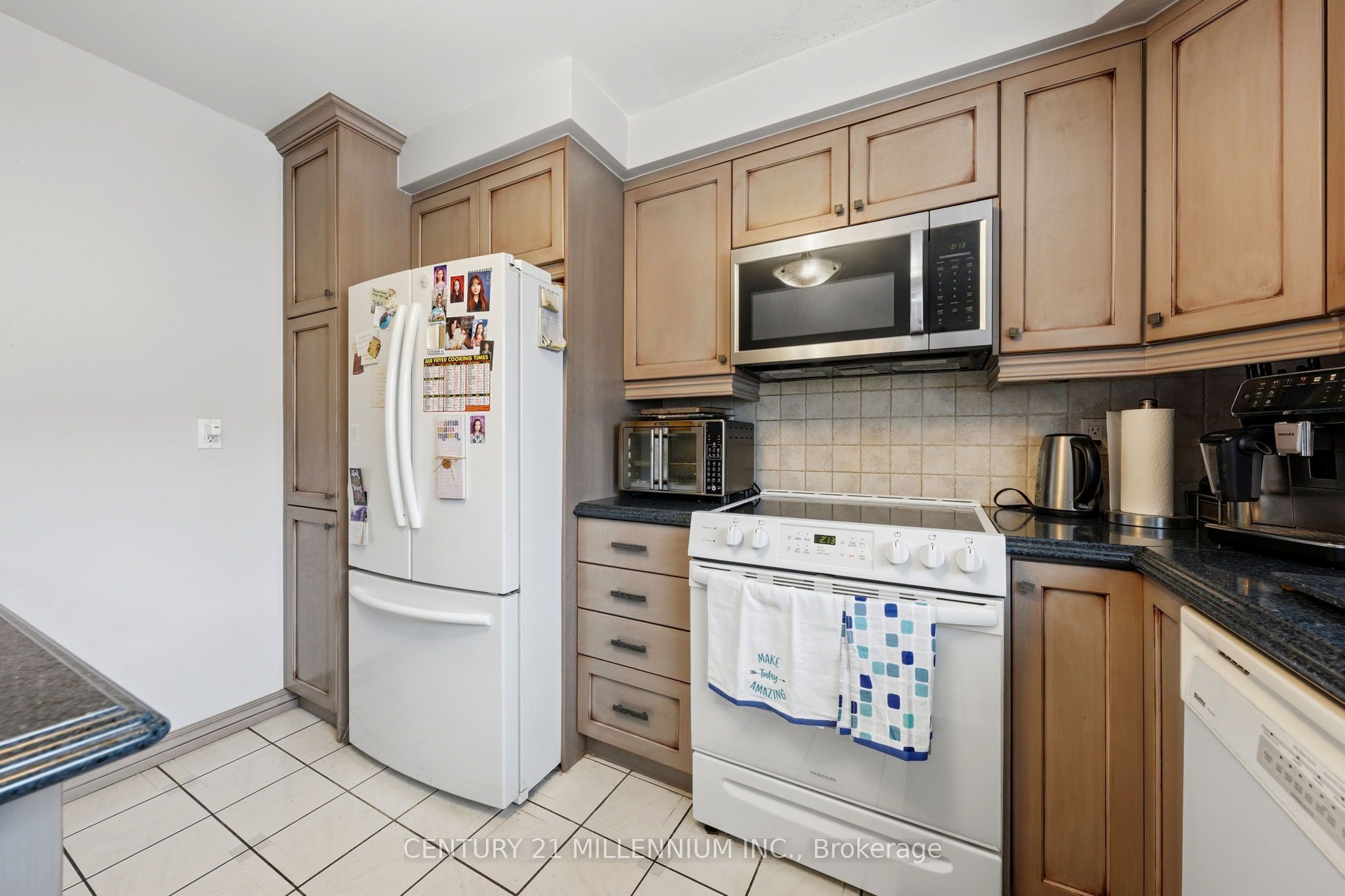 683 Balmoral Drive Property Photo 16