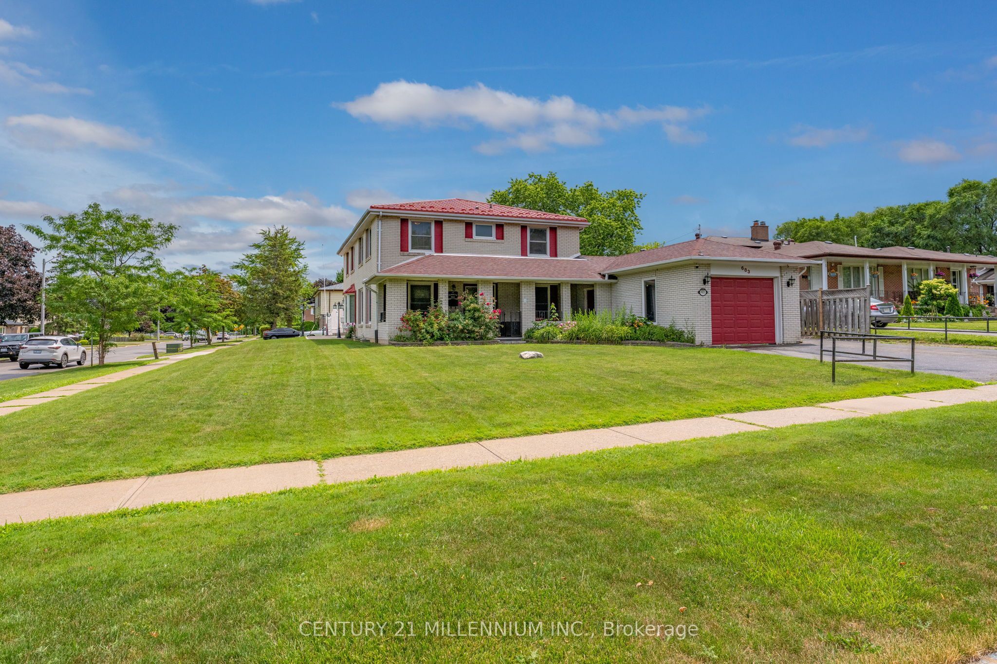 683 Balmoral Drive Property Photo 42