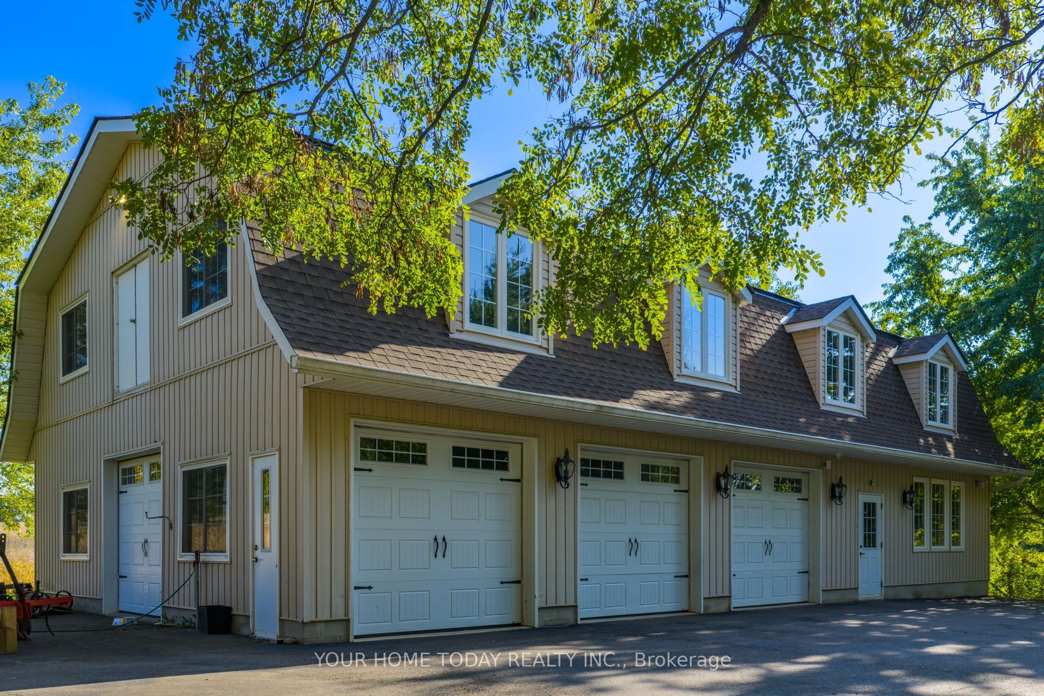 12609 Fifth Line Property Photo 7