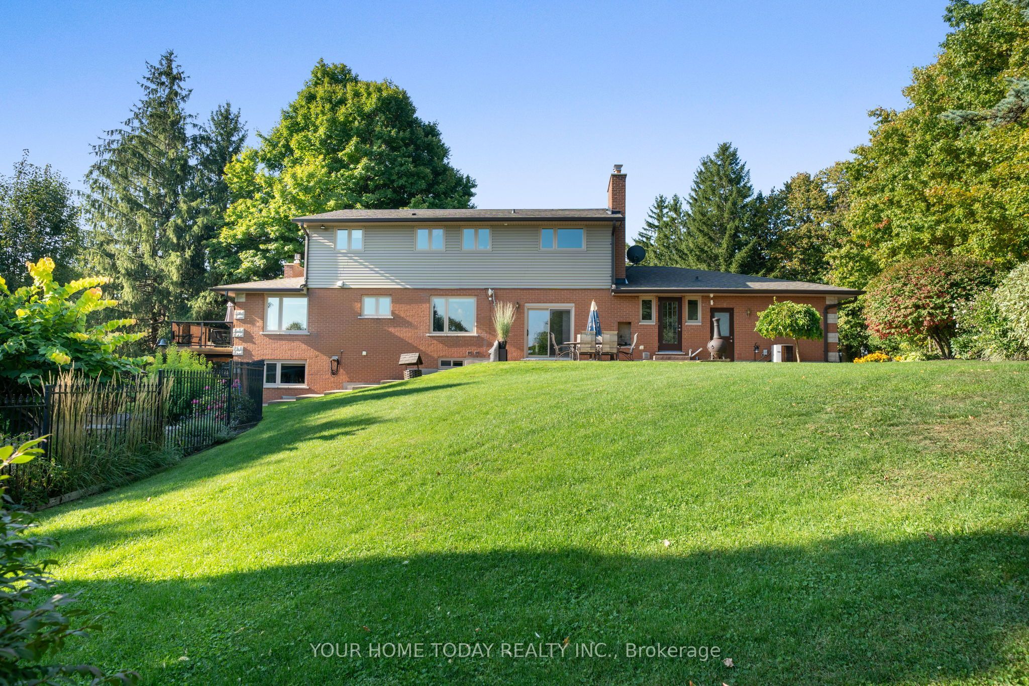 12609 Fifth Line Property Photo 33