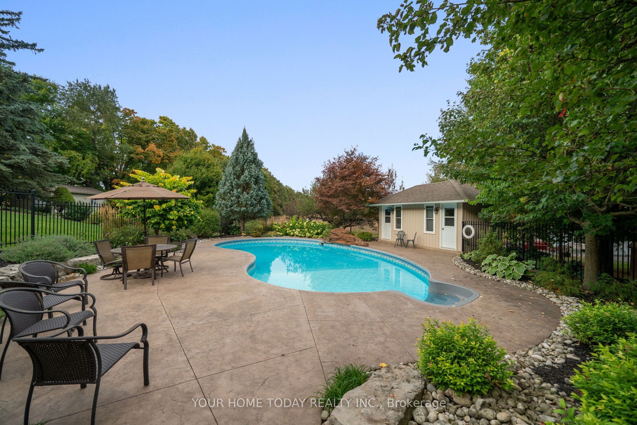 12609 Fifth Line Property Photo 36