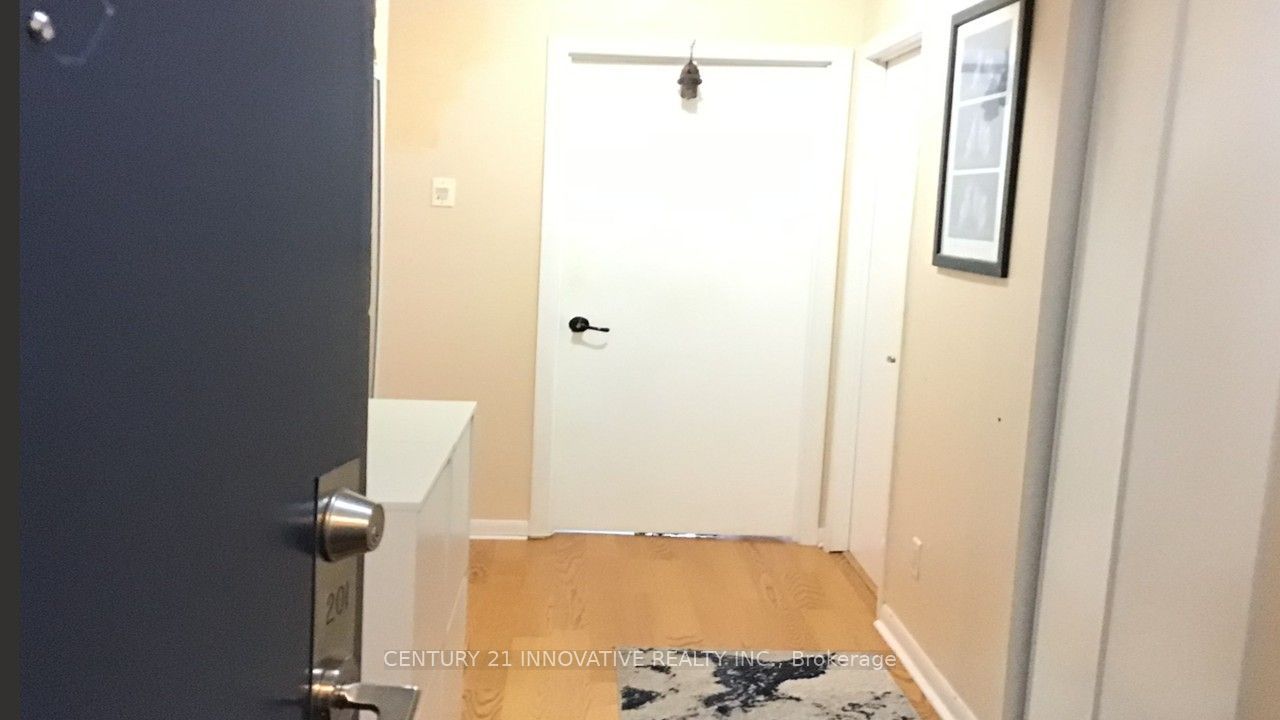 2464 Weston Road 201 Property Photo 19