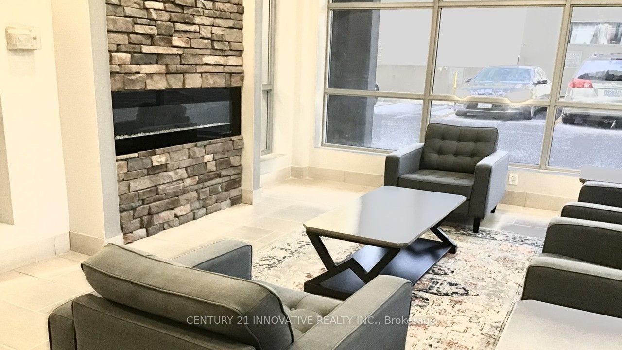 2464 Weston Road 201 Property Photo 21