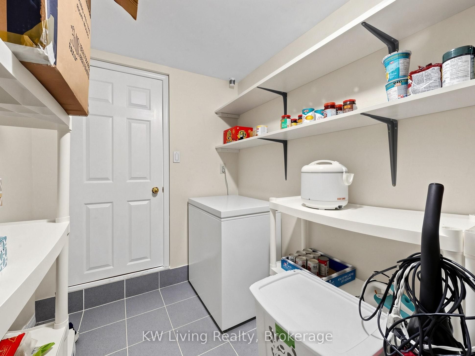 3385 Southwick Street Property Photo 49