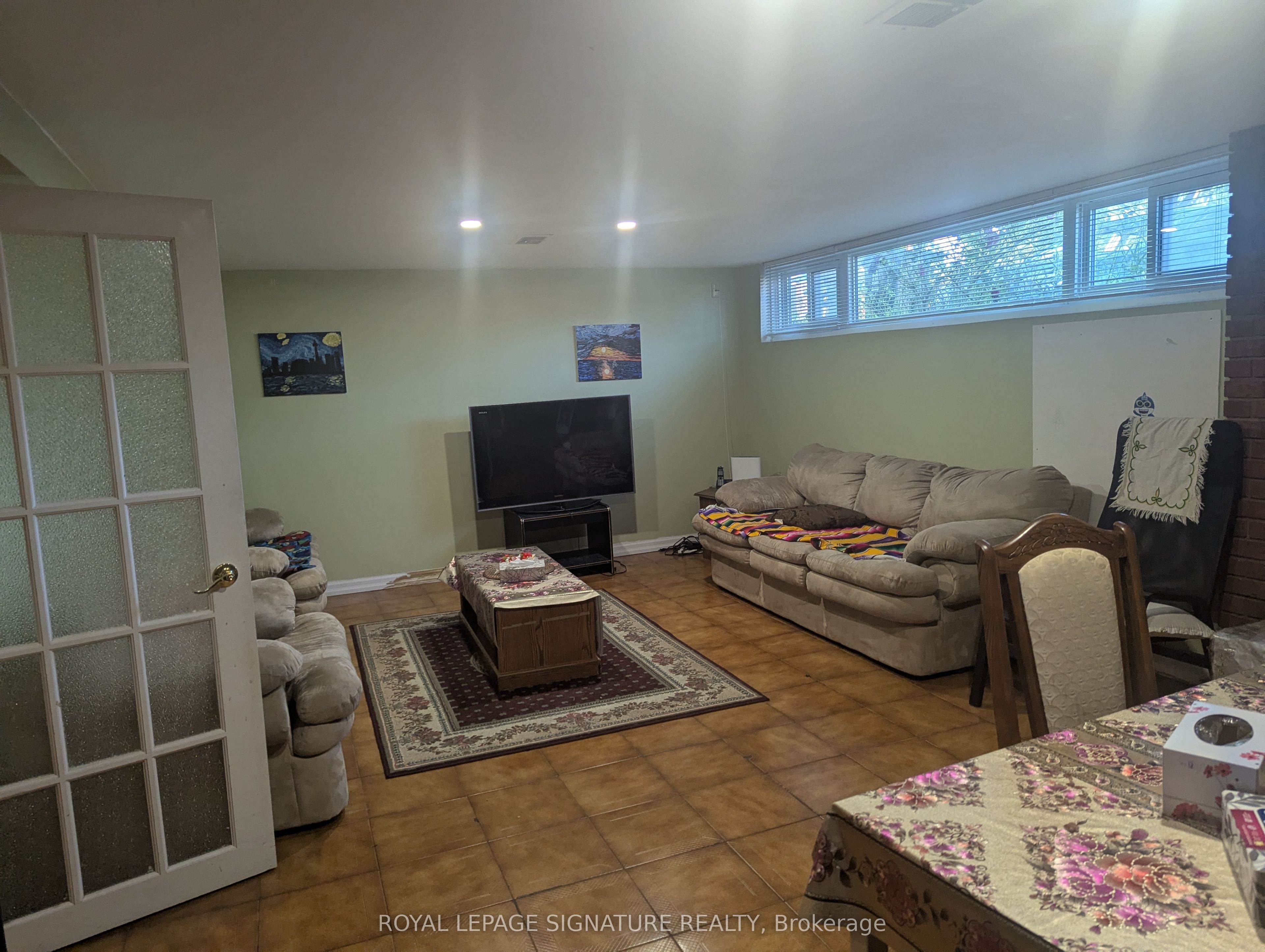6 Heatherglen Road Property Photo 2
