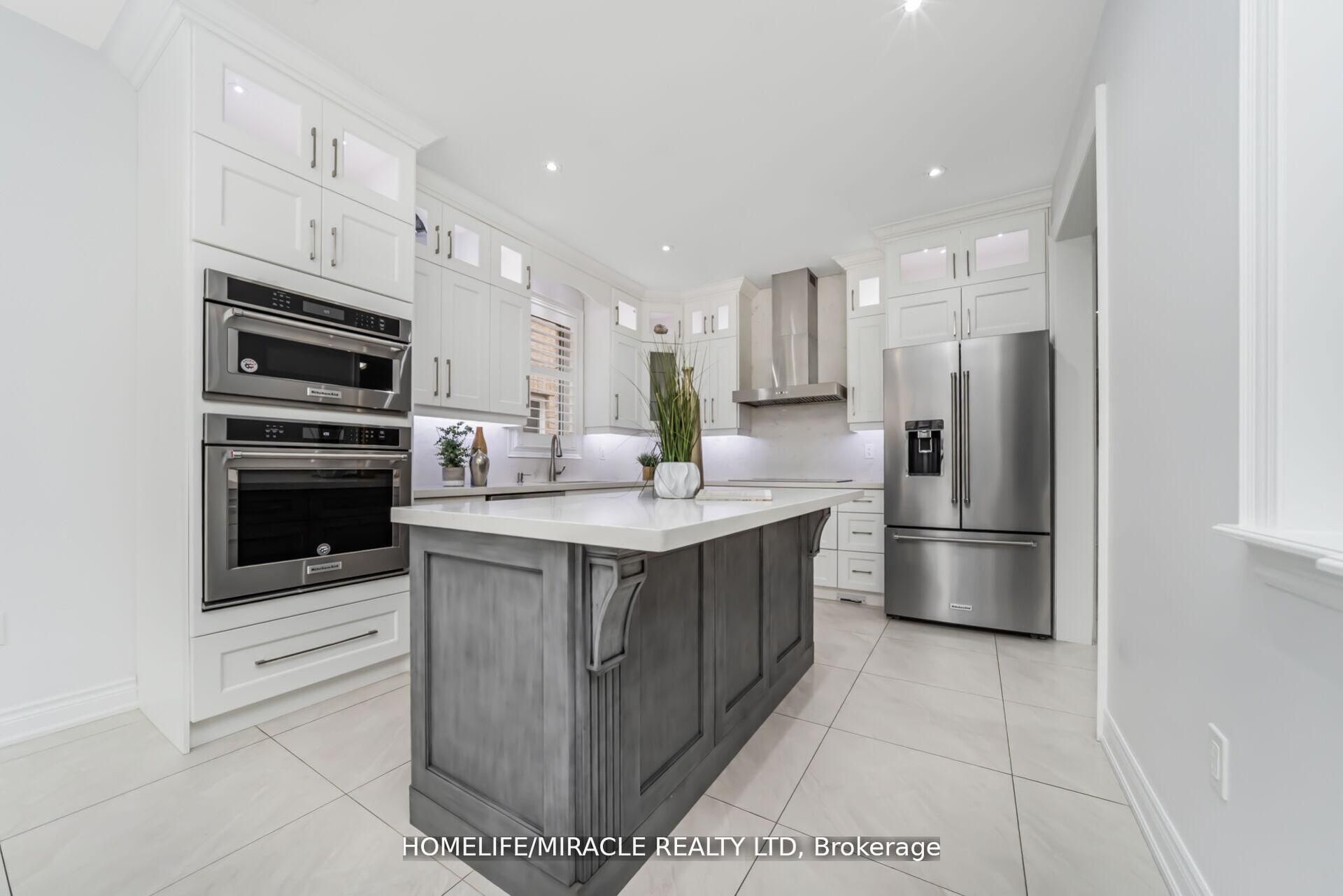 10 Kenora Street Property Photo 14