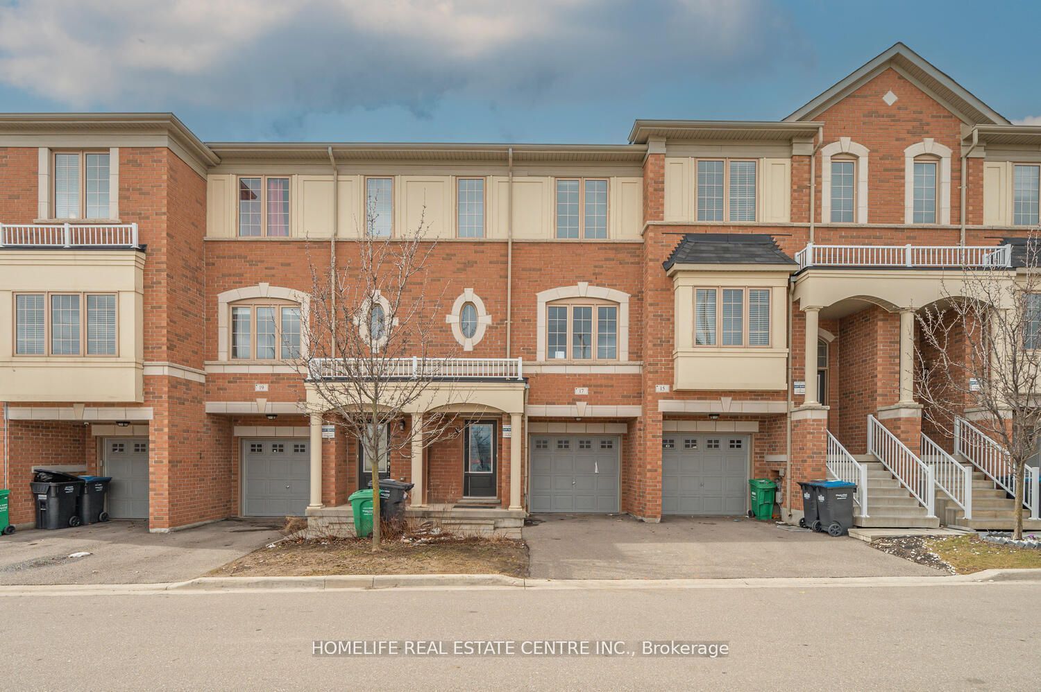 17 Cedarland Road Property Photo 1