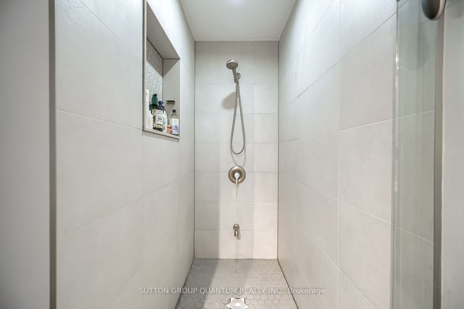 1279 Hedgestone Crescent S Property Photo 34