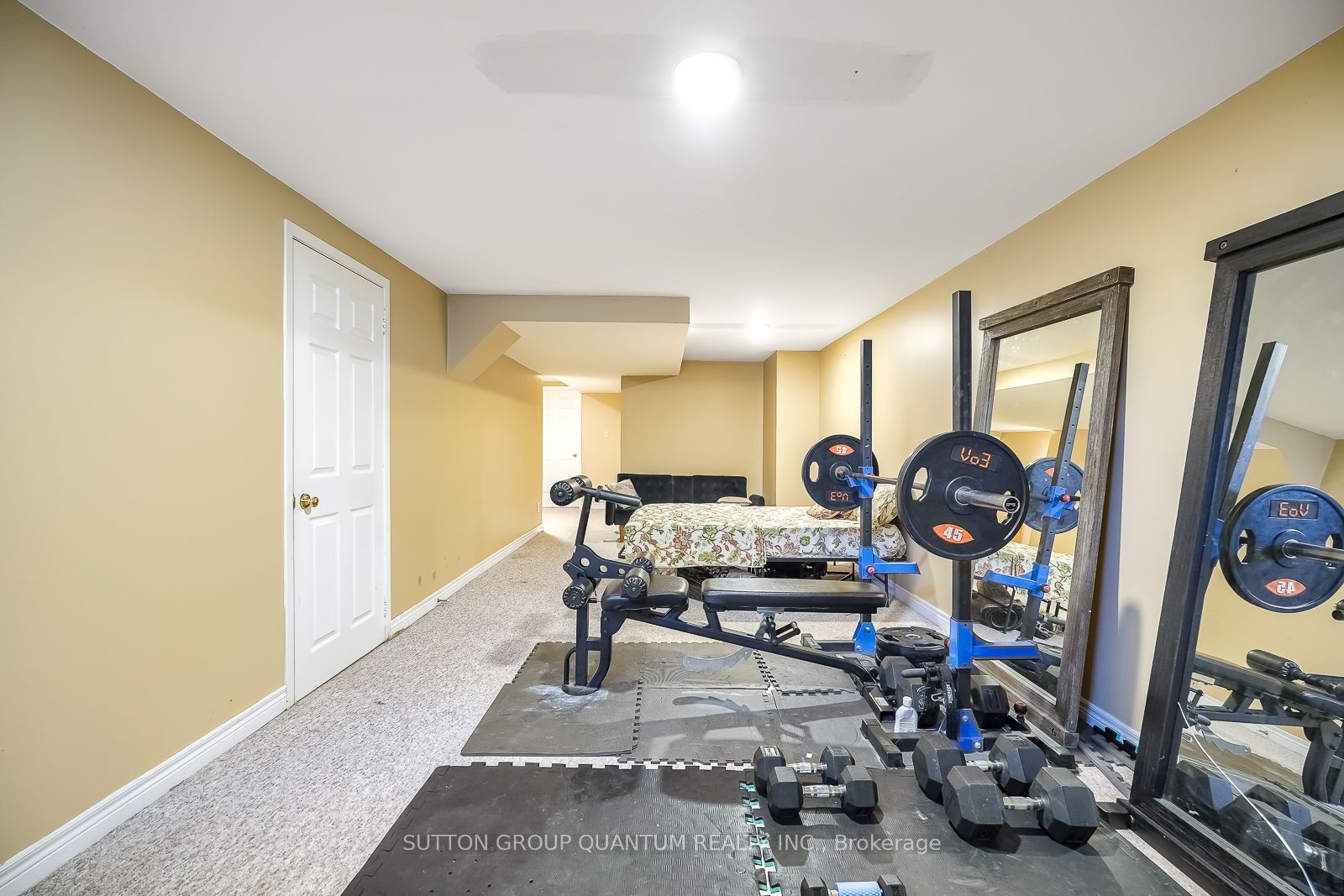 1279 Hedgestone Crescent S Property Photo 41