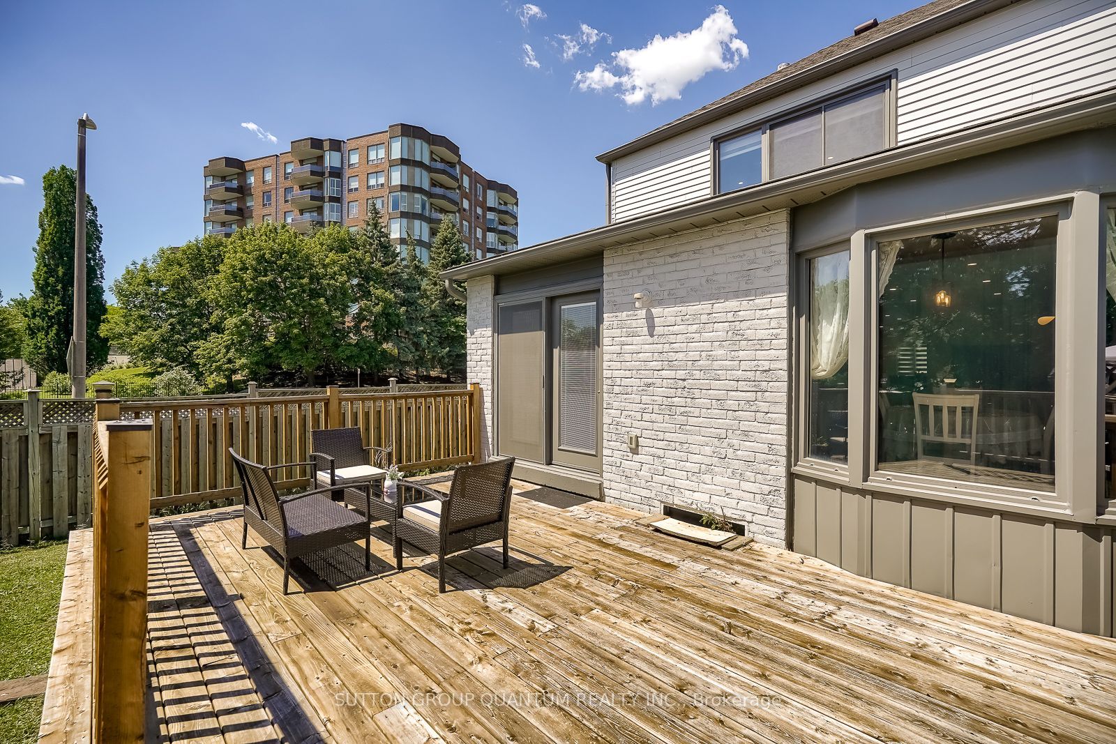 1279 Hedgestone Crescent S Property Photo 45