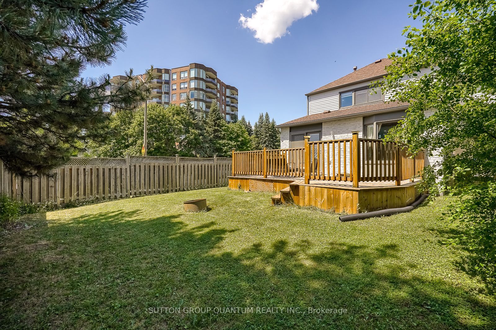 1279 Hedgestone Crescent S Property Photo 47