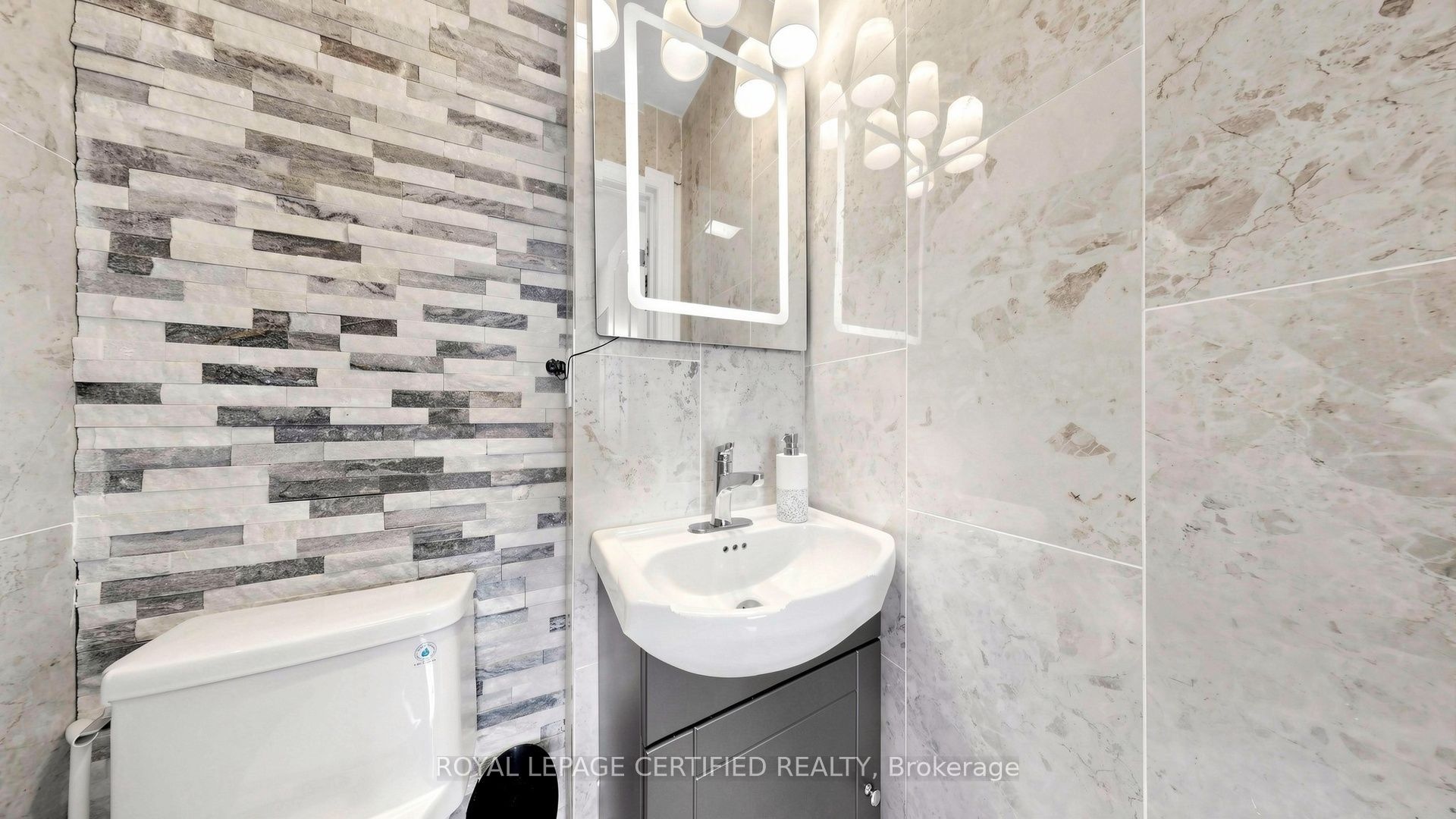 3847 Morning Star Drive Property Photo 19