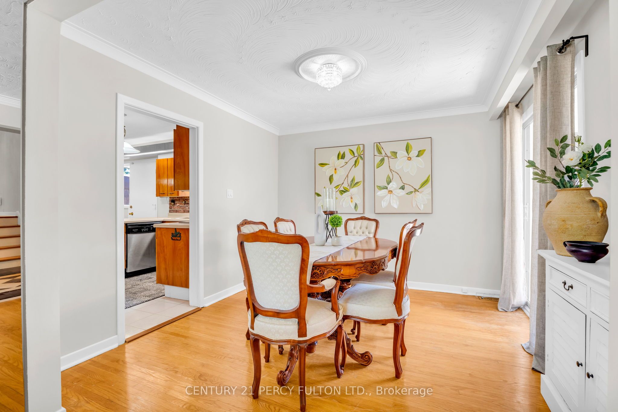 3500 Silverplains Drive Property Photo 17