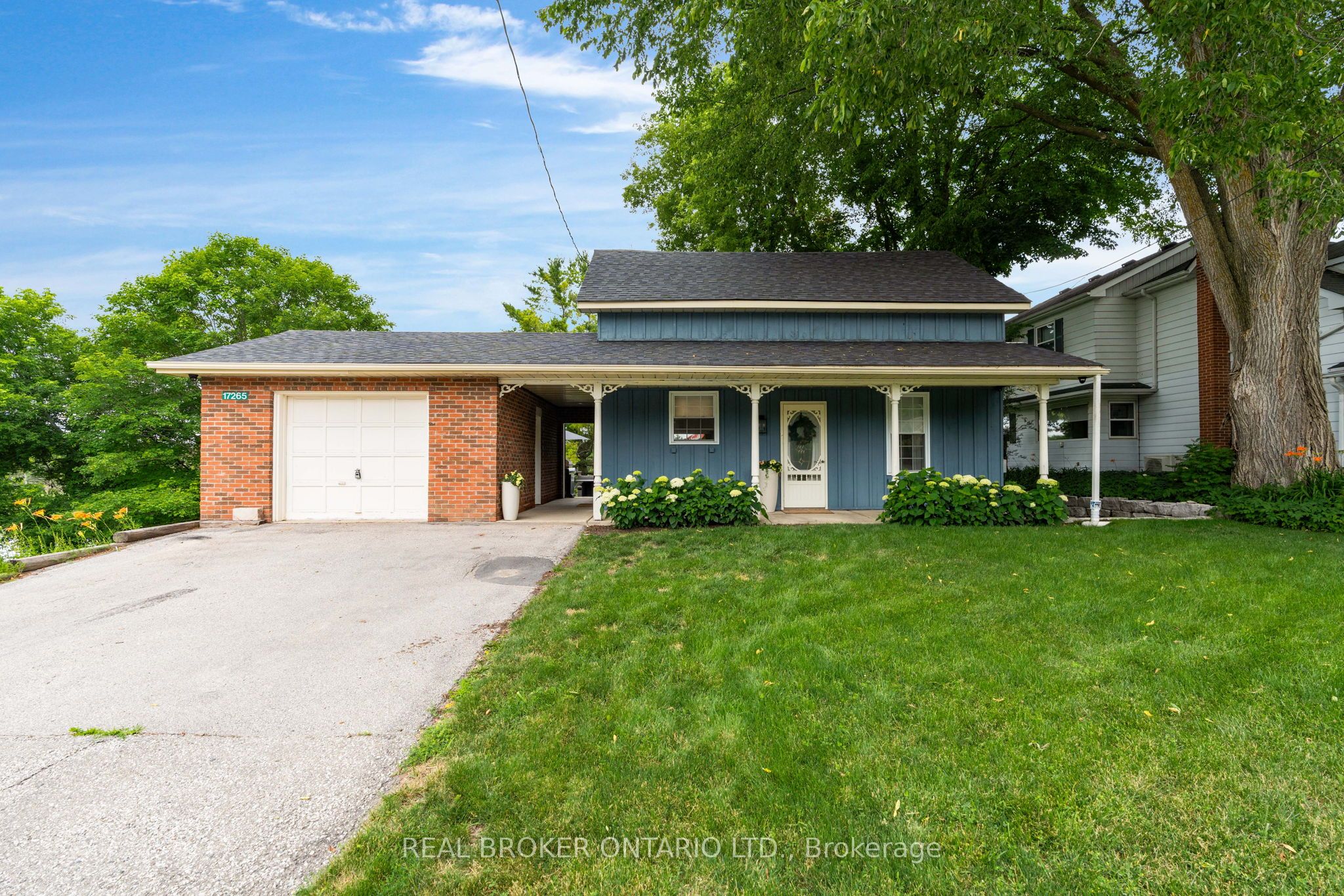 17265 50 Highway Property Photo 2