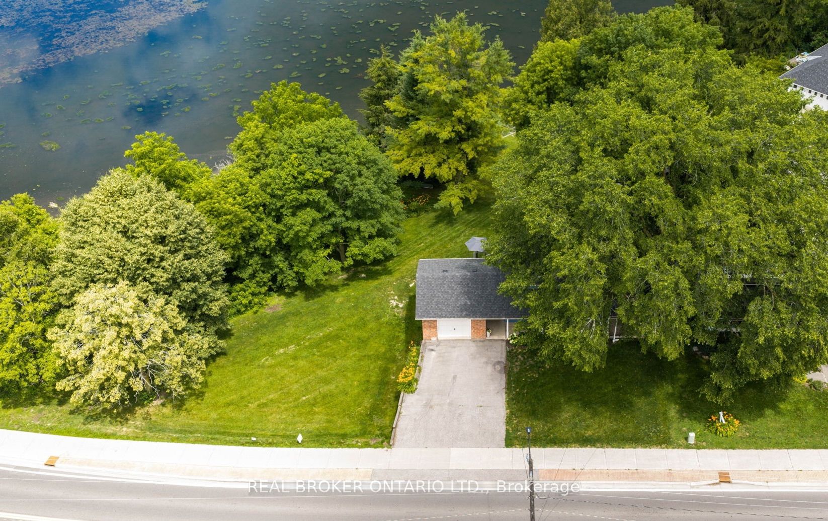 17265 50 Highway Property Photo 3