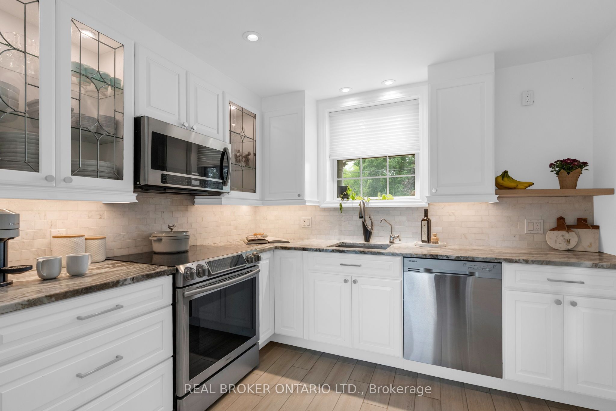 17265 50 Highway Property Photo 8