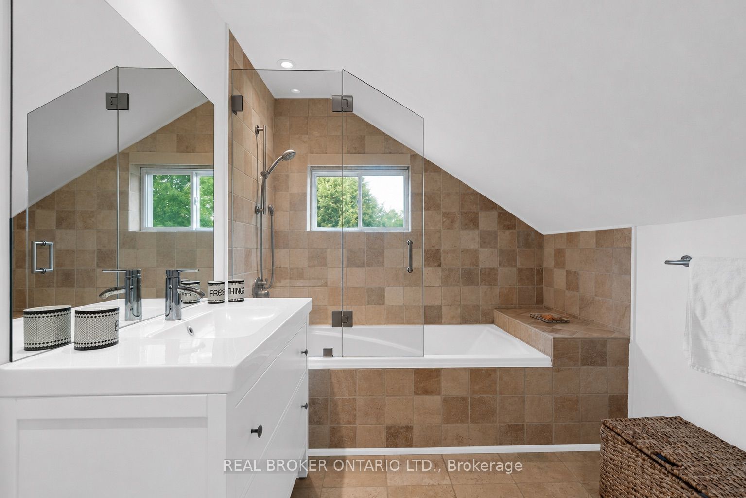 17265 50 Highway Property Photo 18