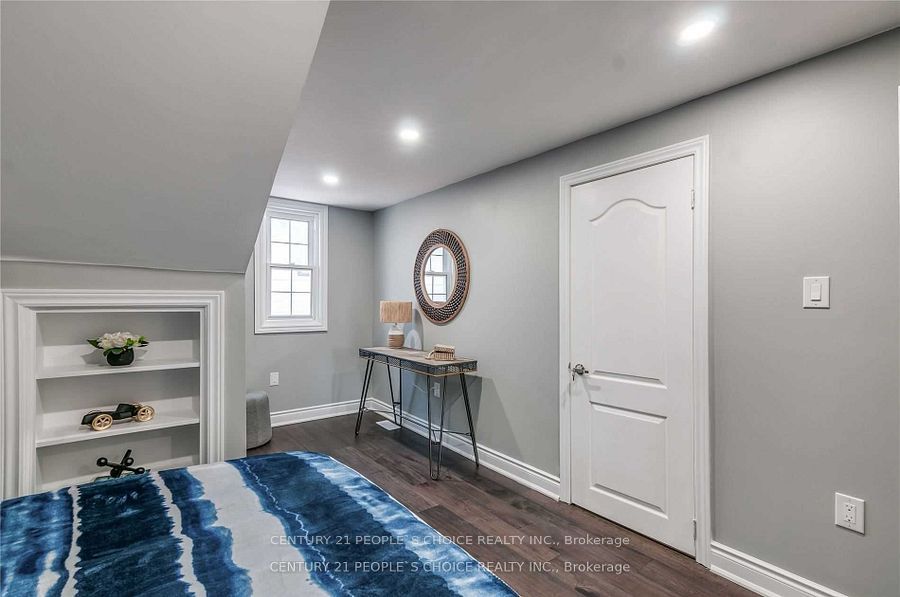 1226 Oxford Avenue Property Photo 25